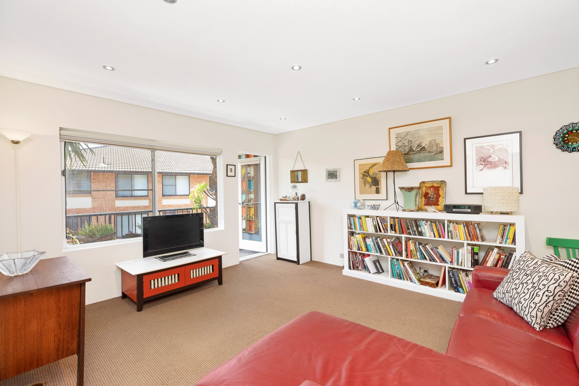 7/11A Cambridge Street, Gladesville Sold by Cassidy Real Estate - image 1