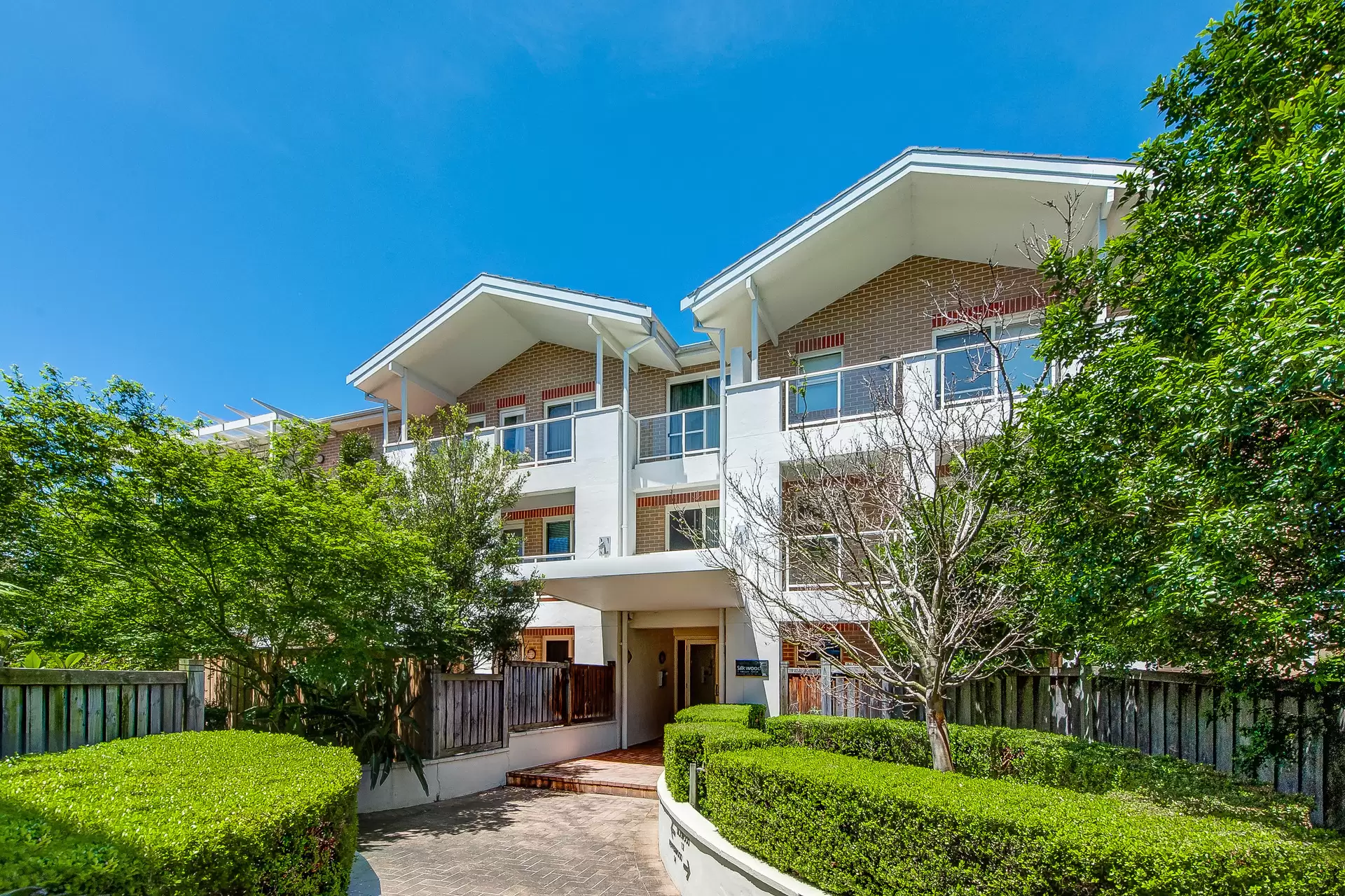 G06/12 Karrabee Avenue, Huntleys Cove Sold by Cassidy Real Estate - image 1