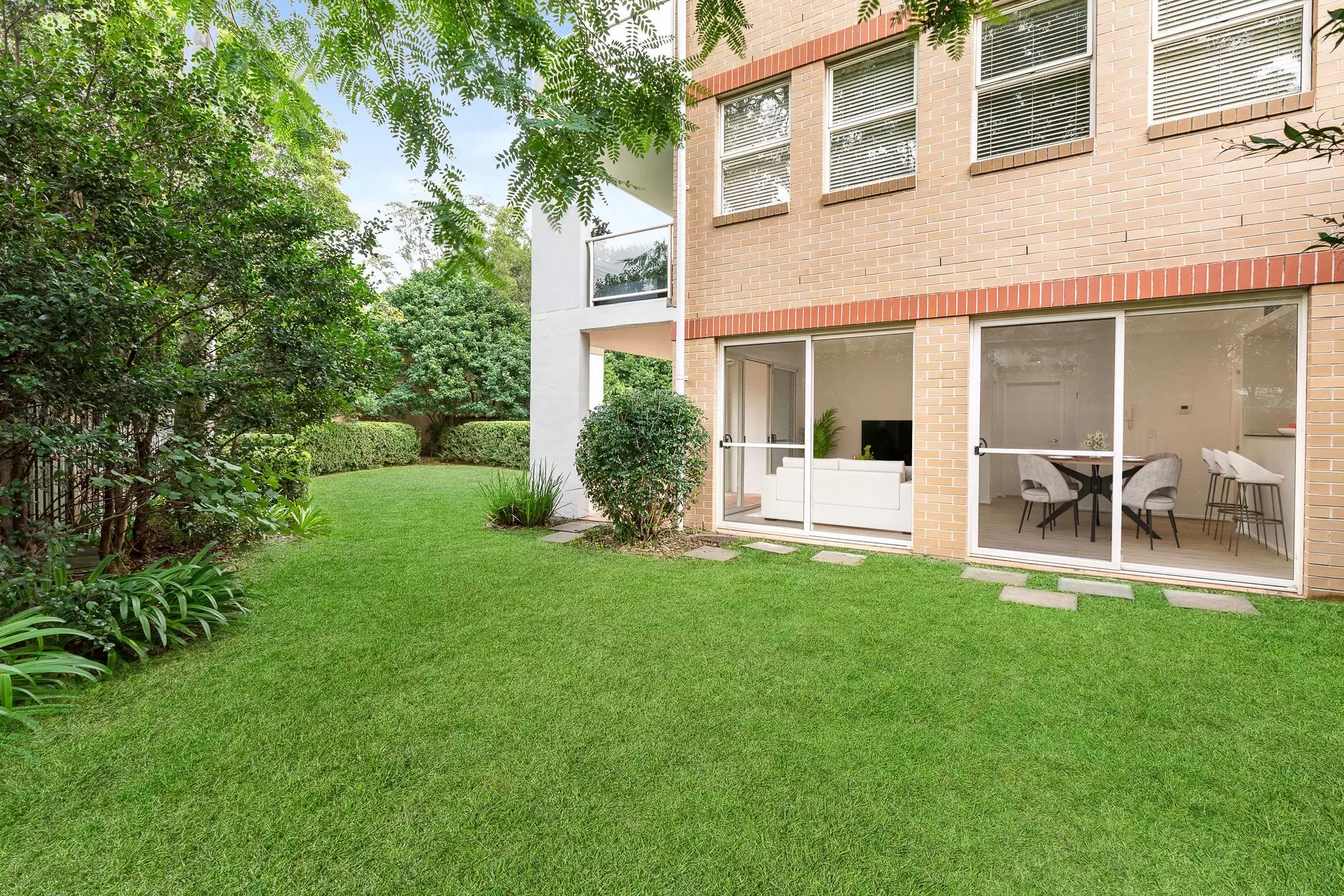 G06/12 Karrabee Avenue, Huntleys Cove Sold by Cassidy Real Estate - image 1