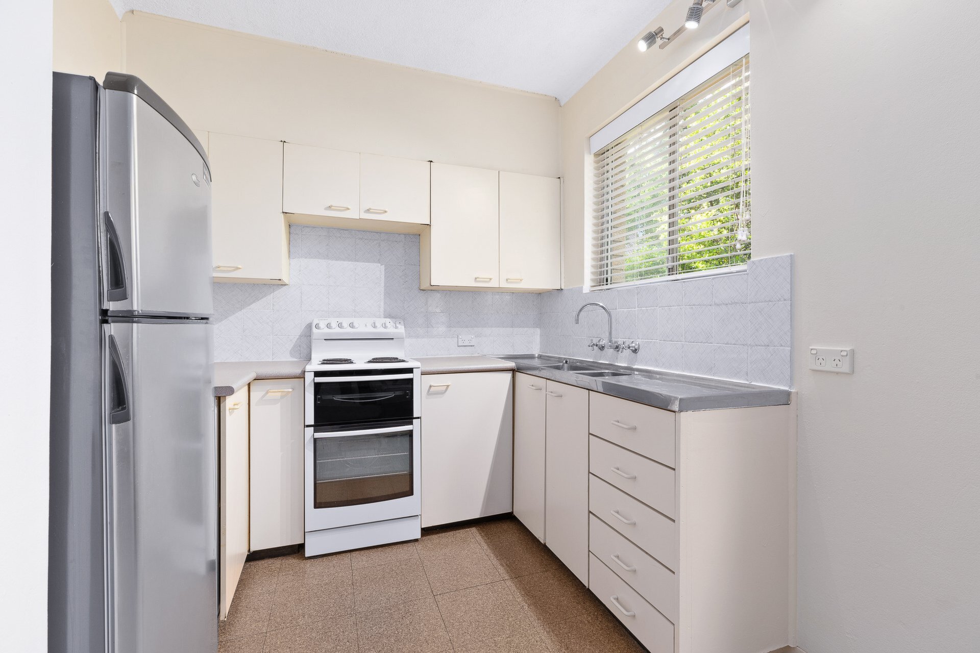 2/35 Pearson Street, Gladesville Sold by Cassidy Real Estate - image 1