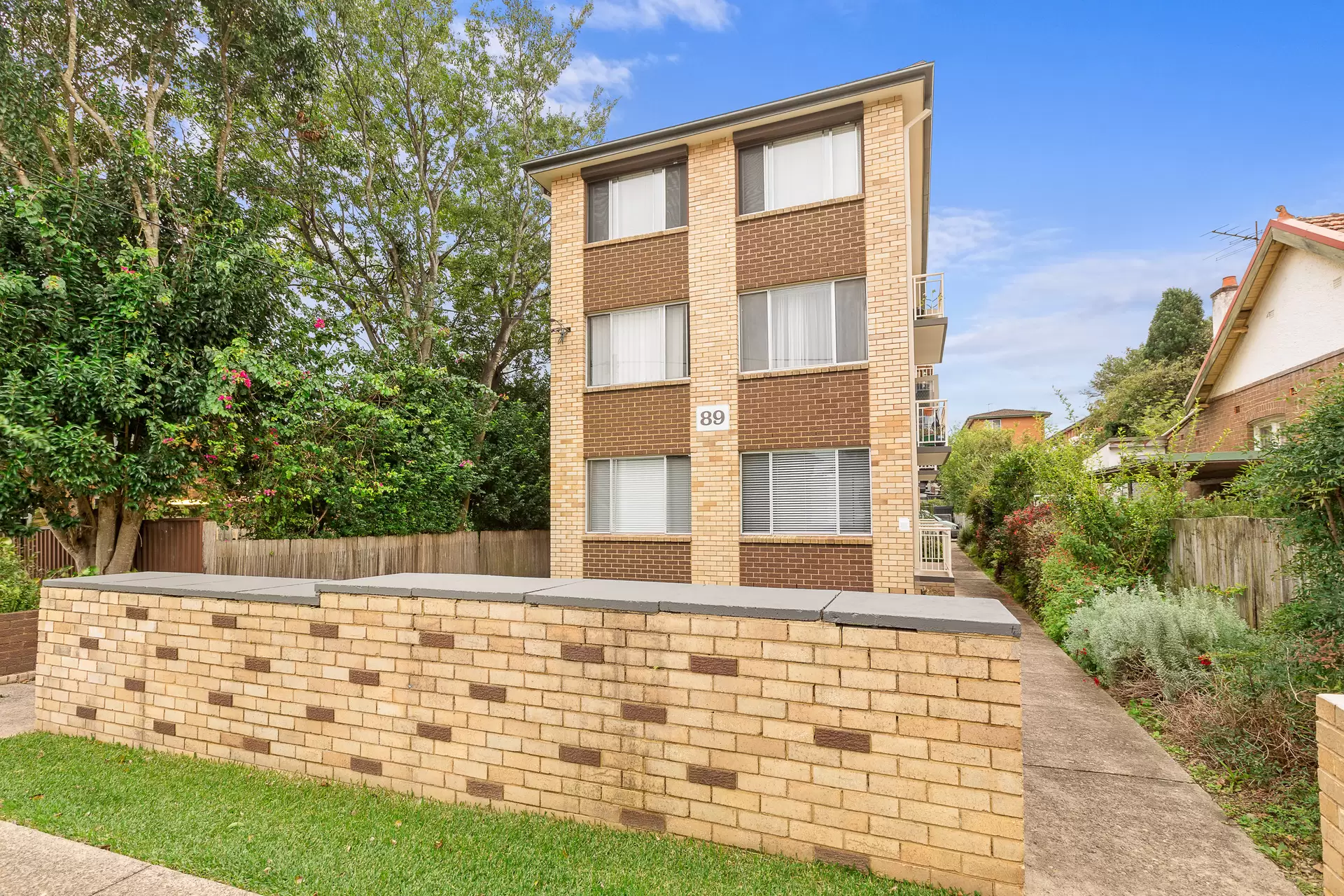 3/89 Anzac Avenue, West Ryde Sold by Cassidy Real Estate - image 1