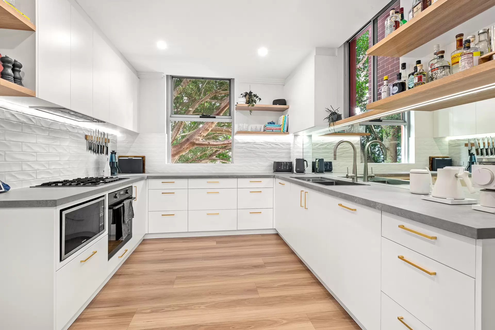 23/3-7 Cowell Street, Gladesville Sold by Cassidy Real Estate - image 1