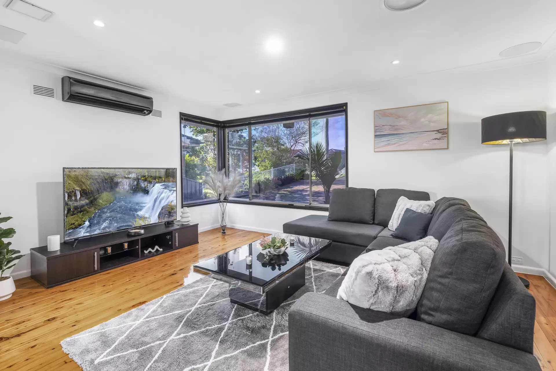 44 Garonne Street, Seven Hills Sold by Cassidy Real Estate - image 1