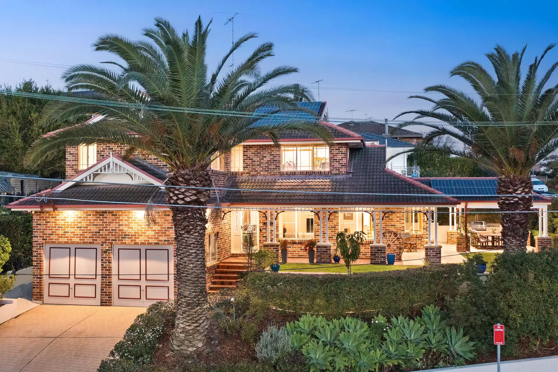 2 Regent Street, Putney Sold by Cassidy Real Estate - image 1