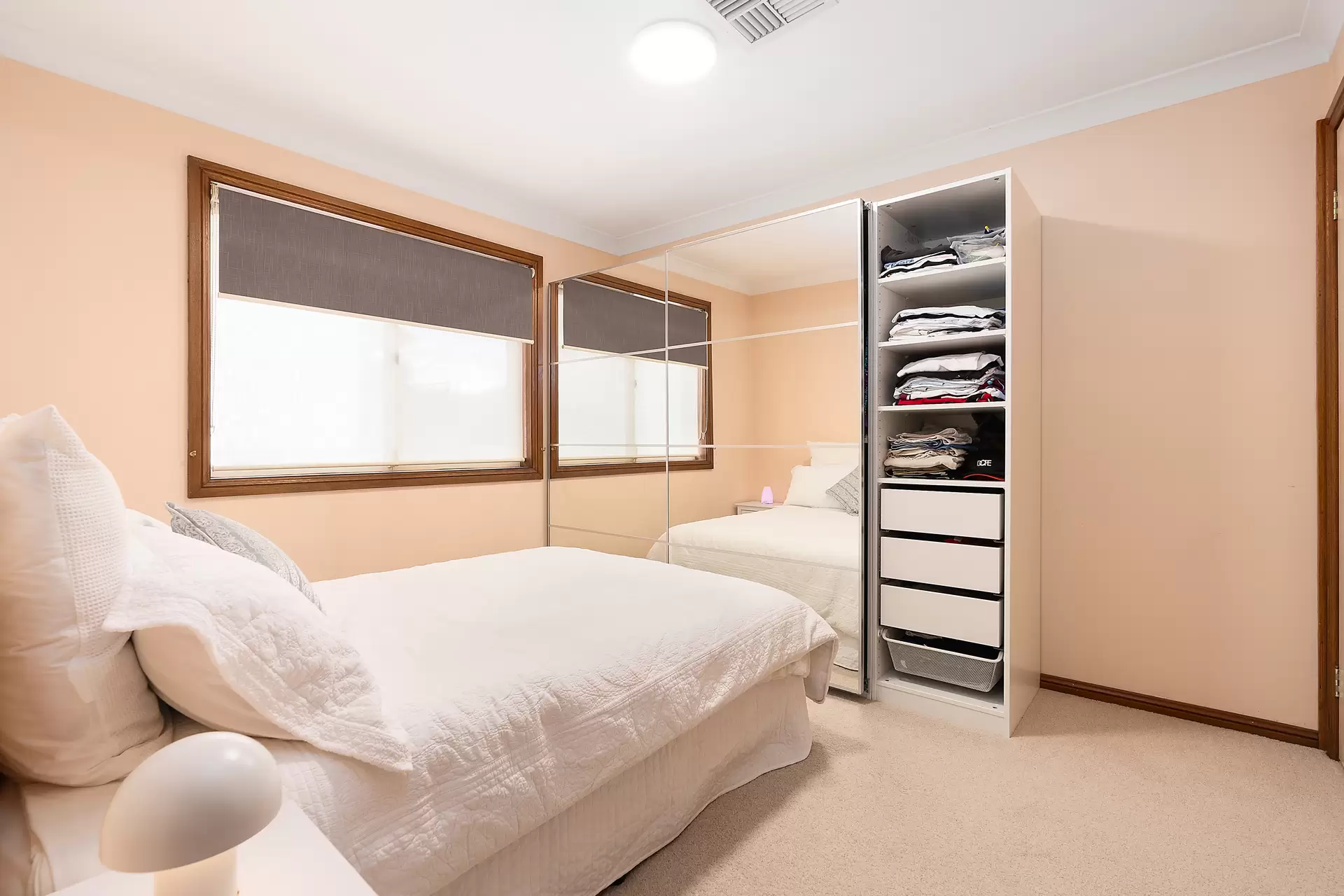 2 Regent Street, Putney Sold by Cassidy Real Estate - image 1