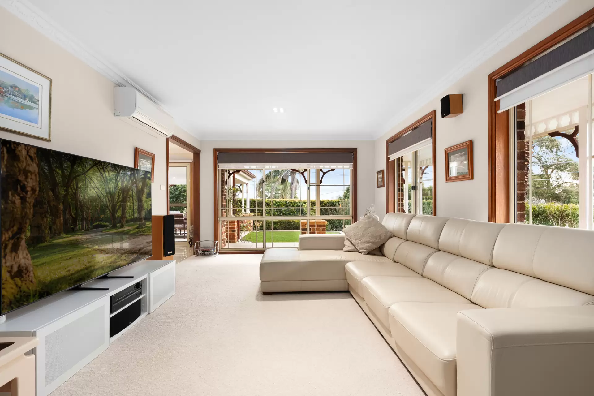 2 Regent Street, Putney Sold by Cassidy Real Estate - image 1