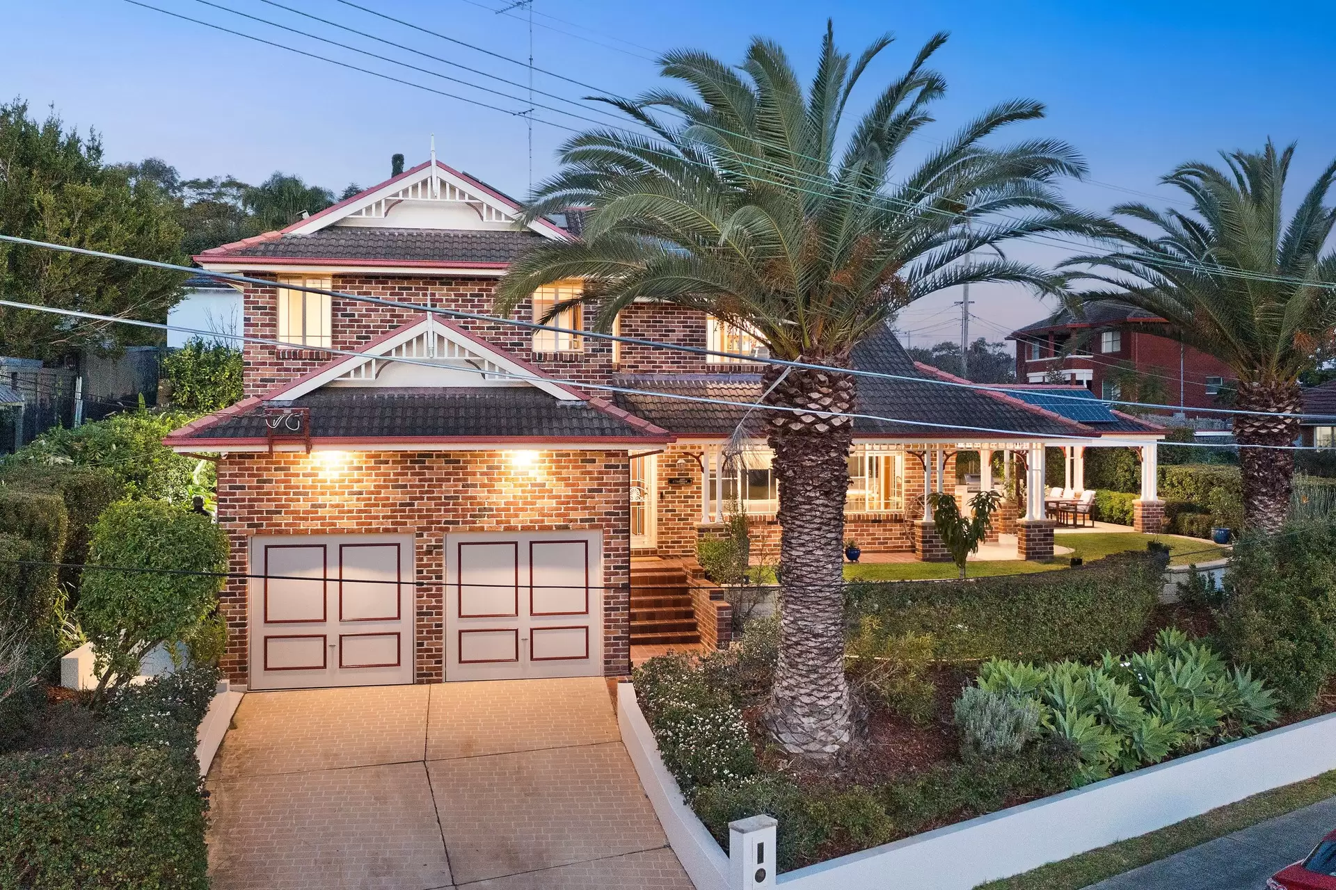 2 Regent Street, Putney Sold by Cassidy Real Estate - image 1