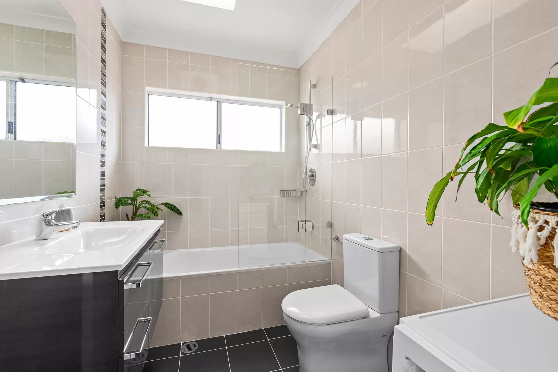 11/9 Robinson Street, Ryde Leased by Cassidy Real Estate - image 1