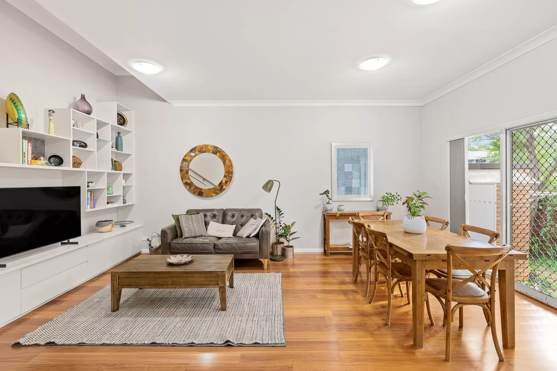 11/9 Robinson Street, Ryde Leased by Cassidy Real Estate - image 1