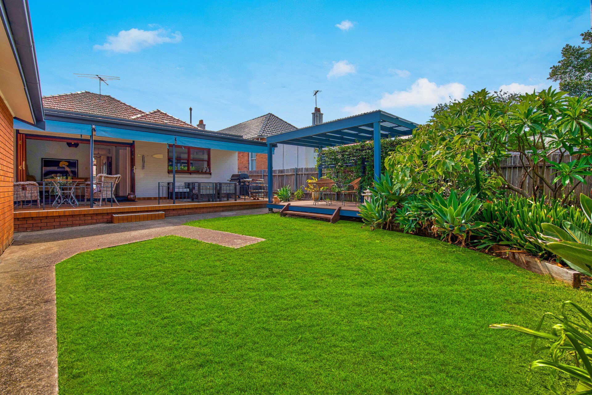 28 Western Crescent, Gladesville Sold by Cassidy Real Estate - image 1