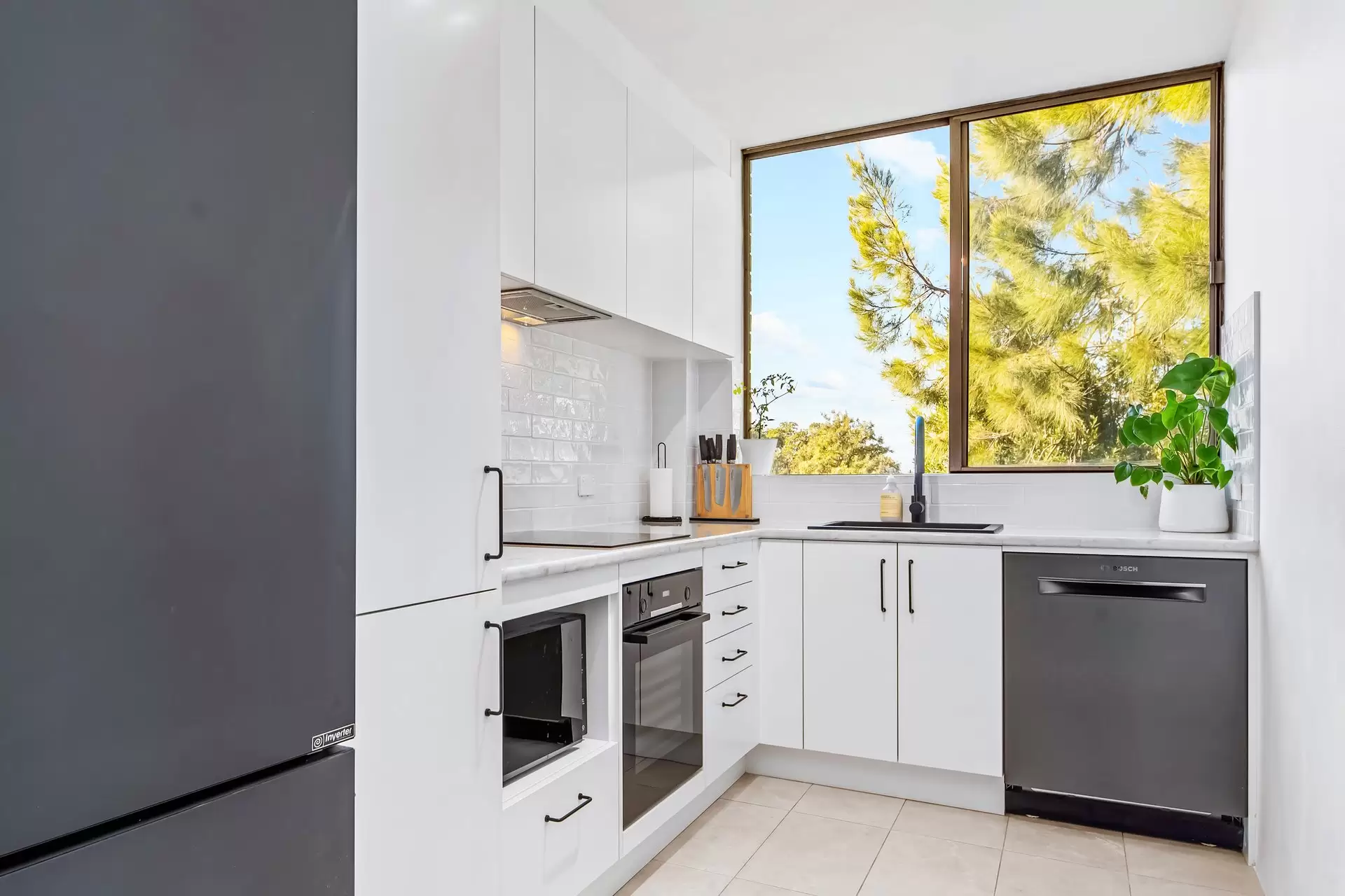 9/688 Victoria Road, Ryde Leased by Cassidy Real Estate - image 1