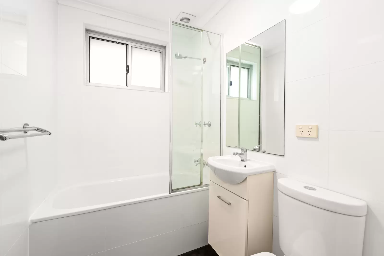 8/818 Victoria Road, Ryde Sold by Cassidy Real Estate - image 1