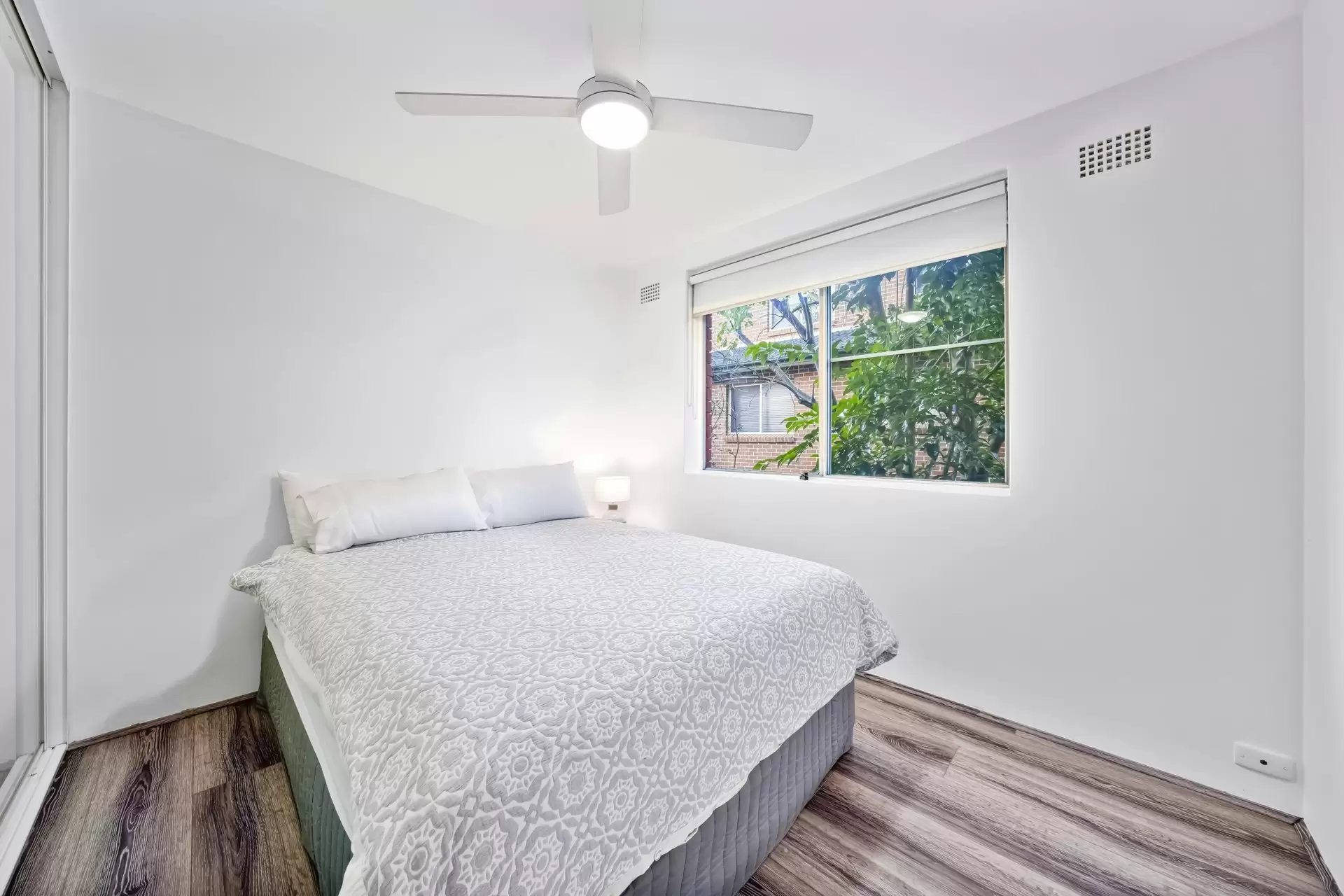 4/15 Linsley Street, Gladesville Leased by Cassidy Real Estate - image 1