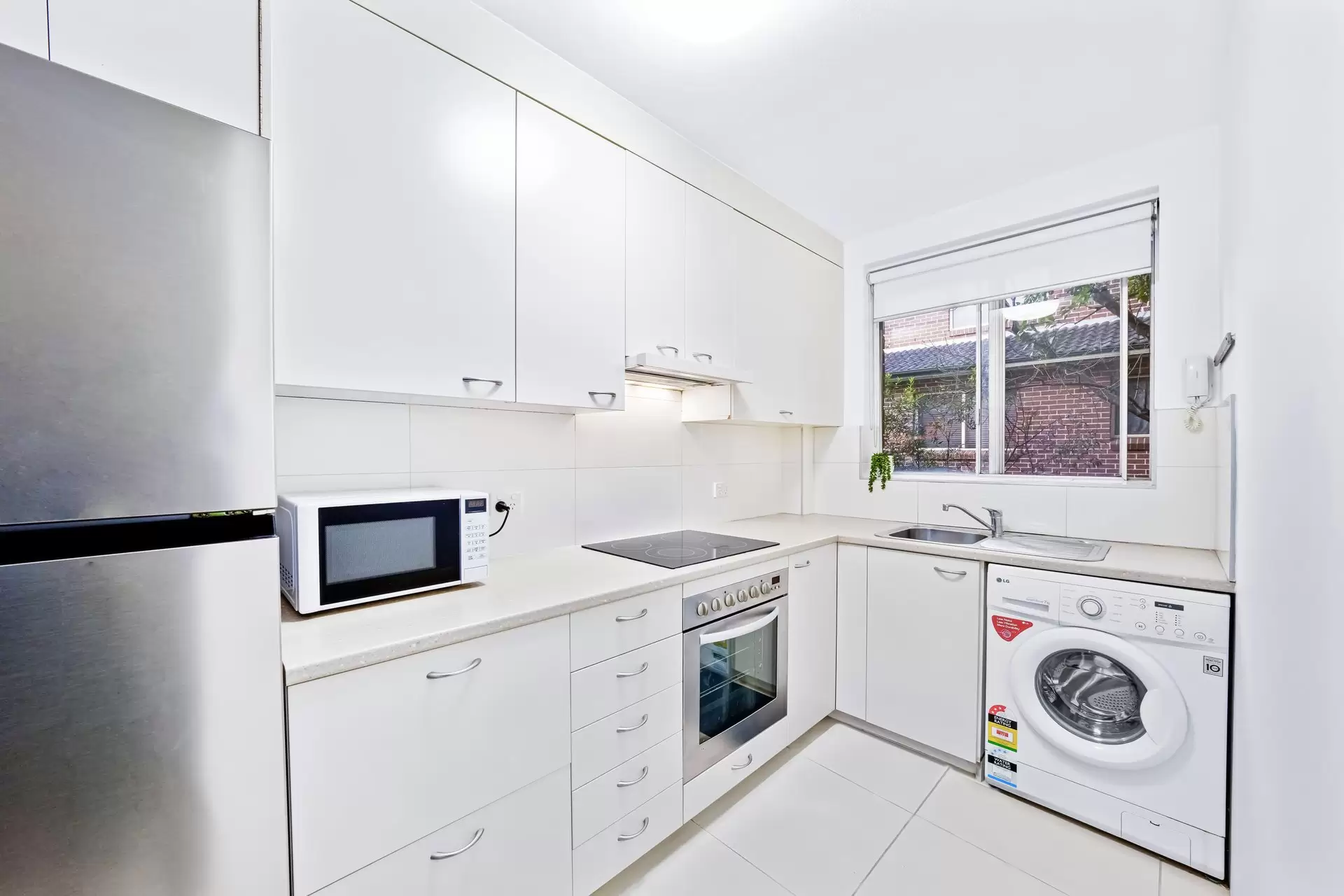 4/15 Linsley Street, Gladesville Leased by Cassidy Real Estate - image 1