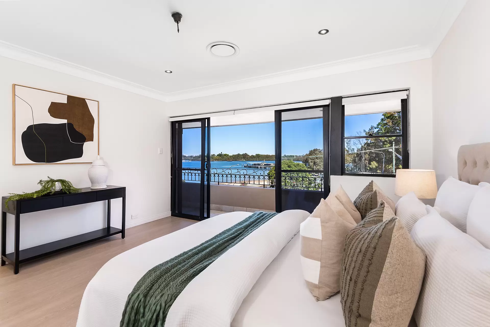 107 Waterview Street, Putney Sold by Cassidy Real Estate - image 1