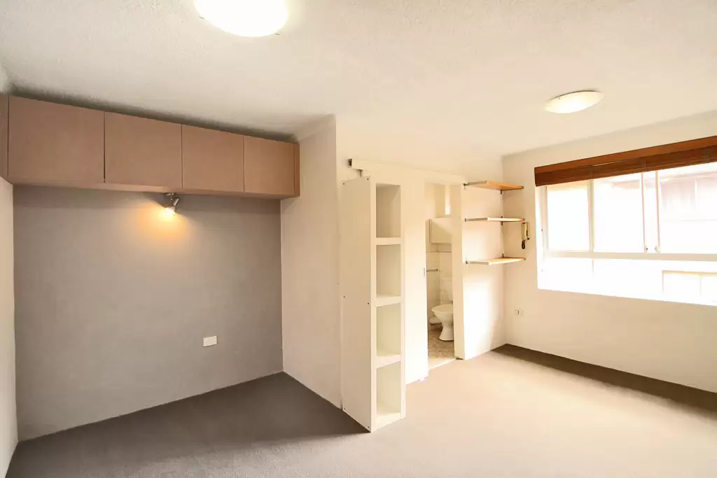 13/41 Meadow Crescent, Meadowbank Leased by Cassidy Real Estate - image 1