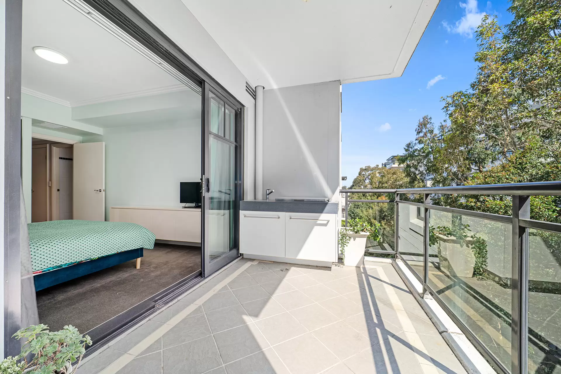 71/141 Bowden Street, Meadowbank Sold by Cassidy Real Estate - image 1