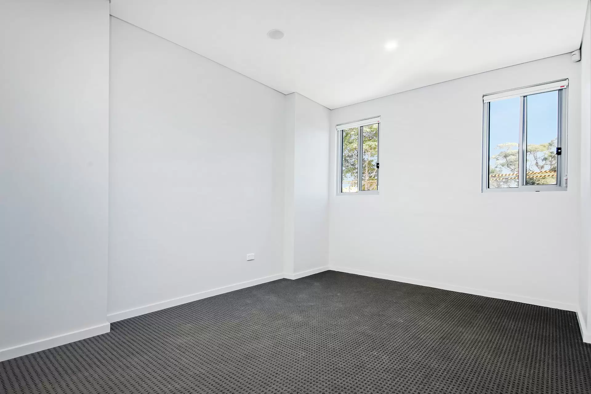 31/28 Lords Avenue, Asquith Sold by Cassidy Real Estate - image 1