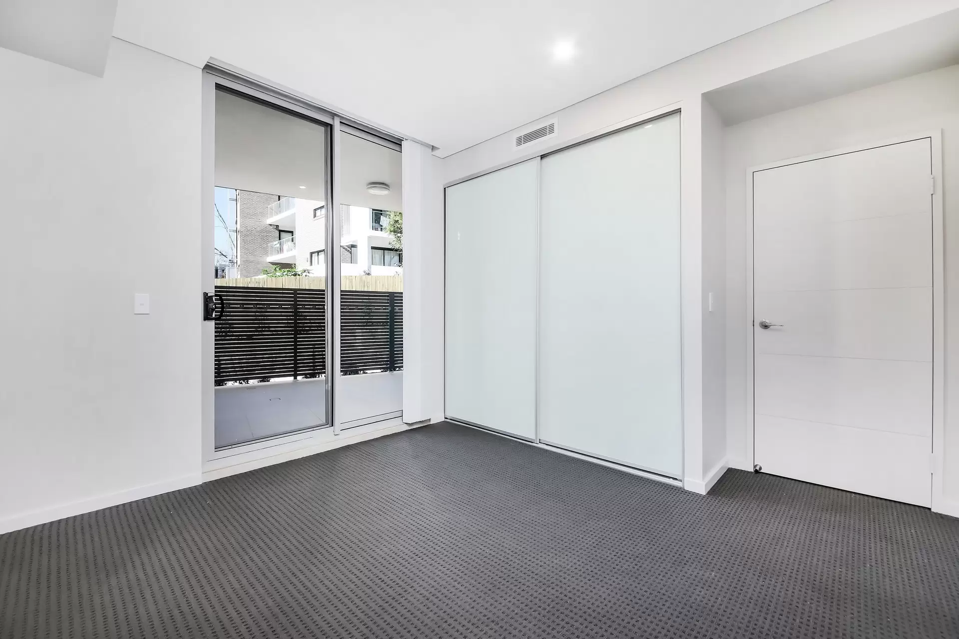 23/28 Lords Avenue, Asquith Sold by Cassidy Real Estate - image 1