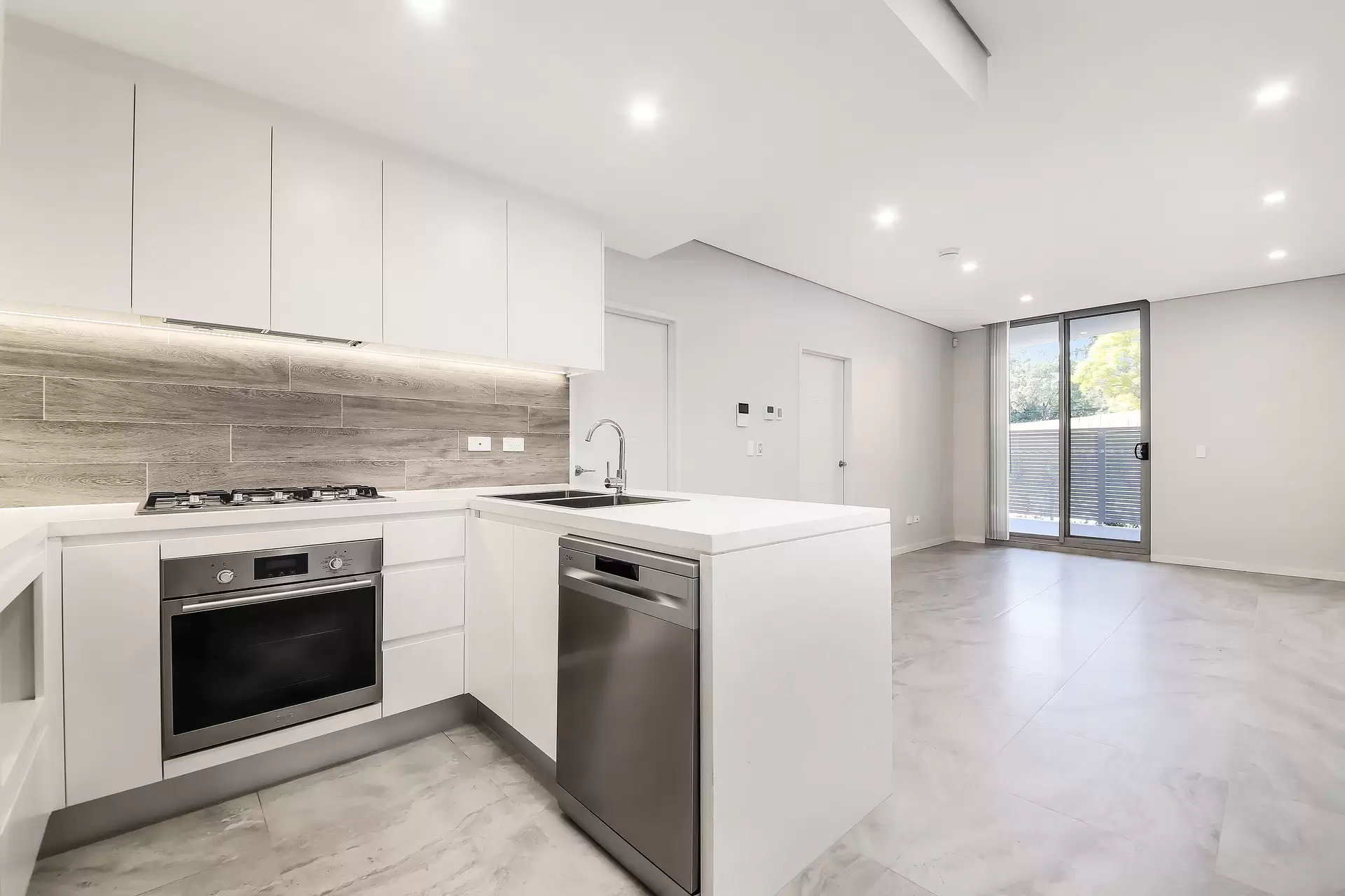 23/28 Lords Avenue, Asquith Sold by Cassidy Real Estate - image 1