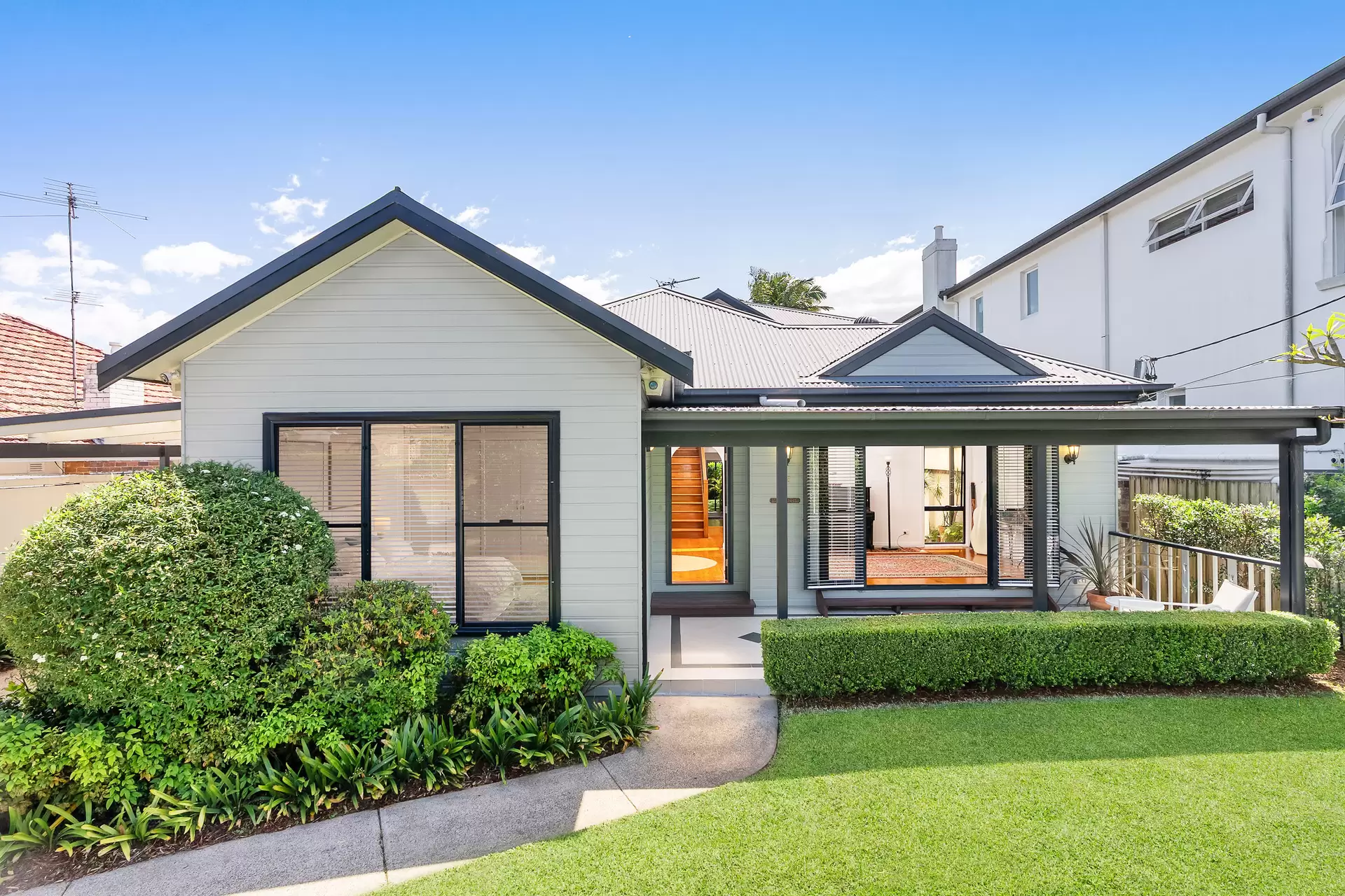 117  Charles Street, Putney Sold by Cassidy Real Estate - image 1