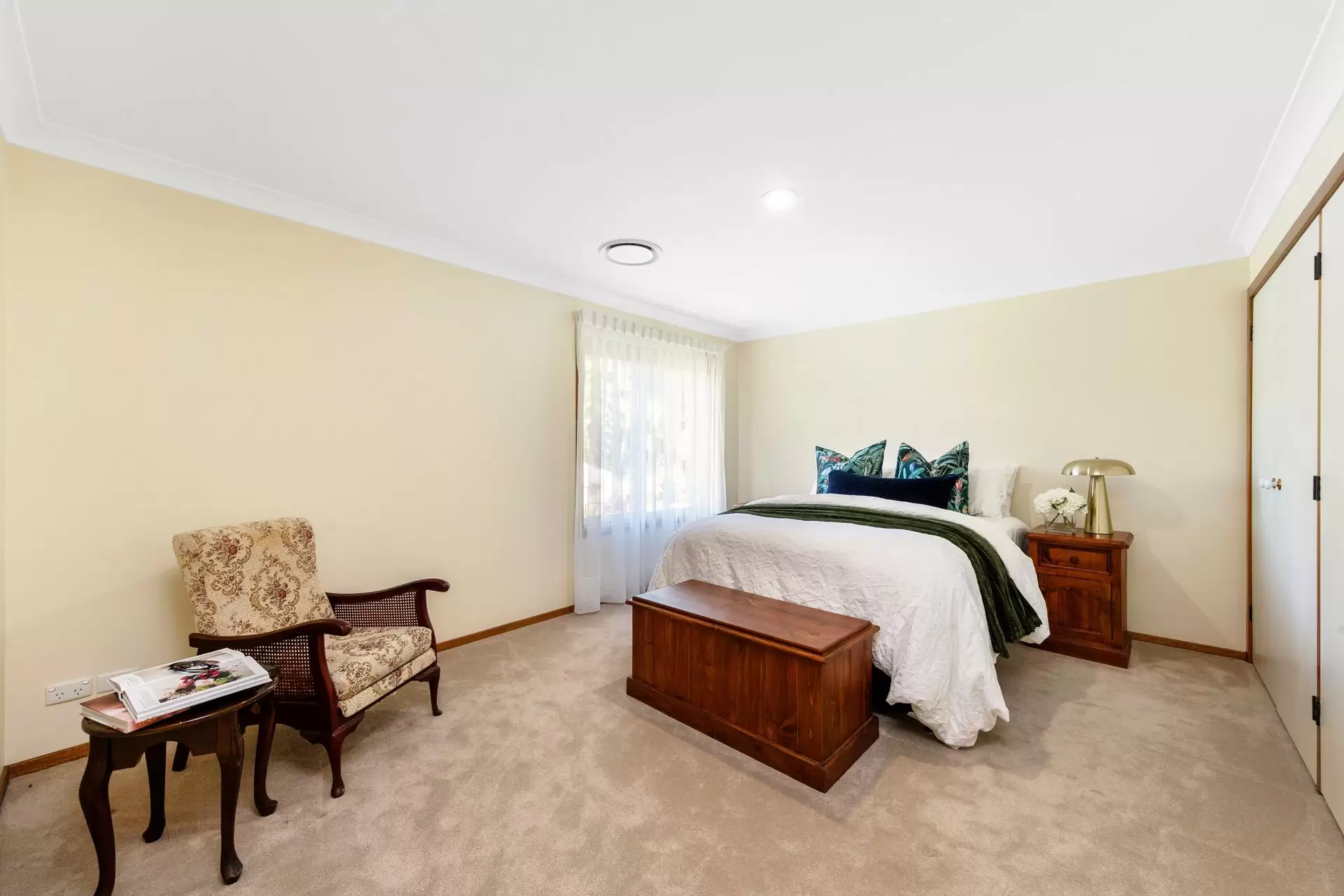 2 Lucy Close, Hornsby Sold by Cassidy Real Estate - image 1
