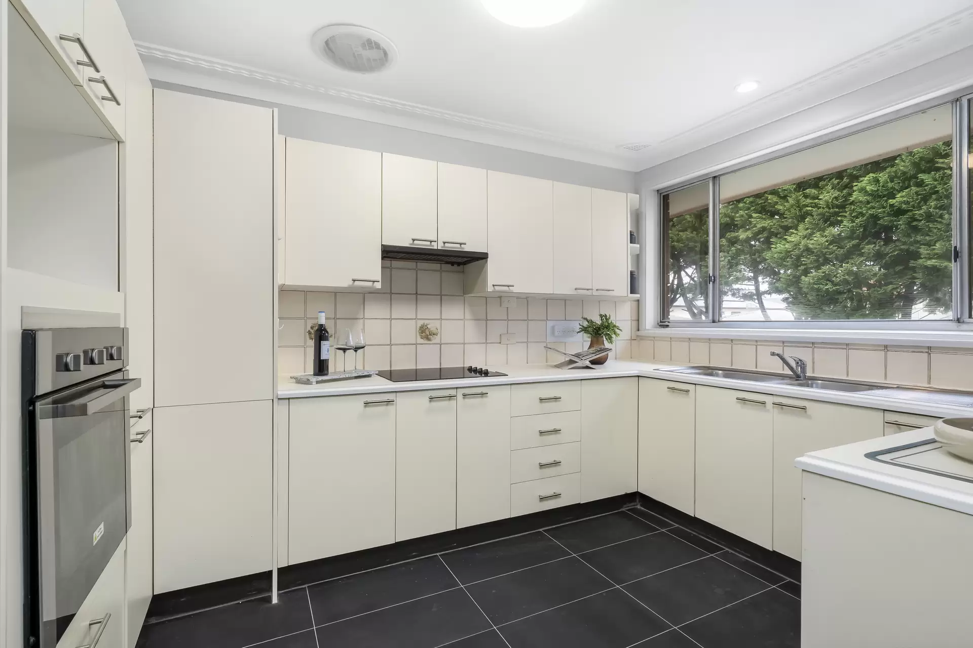 7 Kaluna Street, Putney Sold by Cassidy Real Estate - image 1
