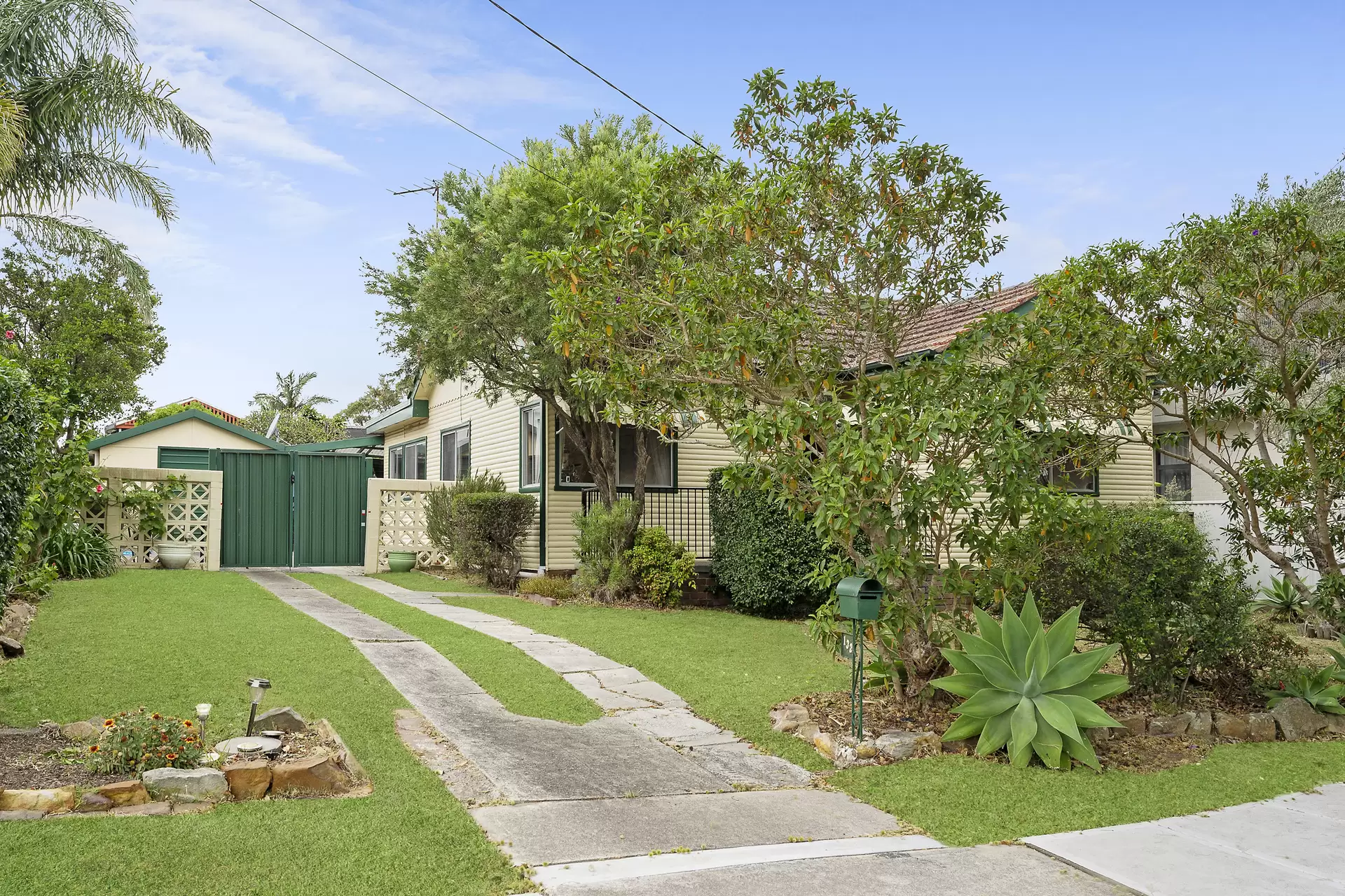 132 Tennyson Road, Tennyson Point Sold by Cassidy Real Estate - image 1