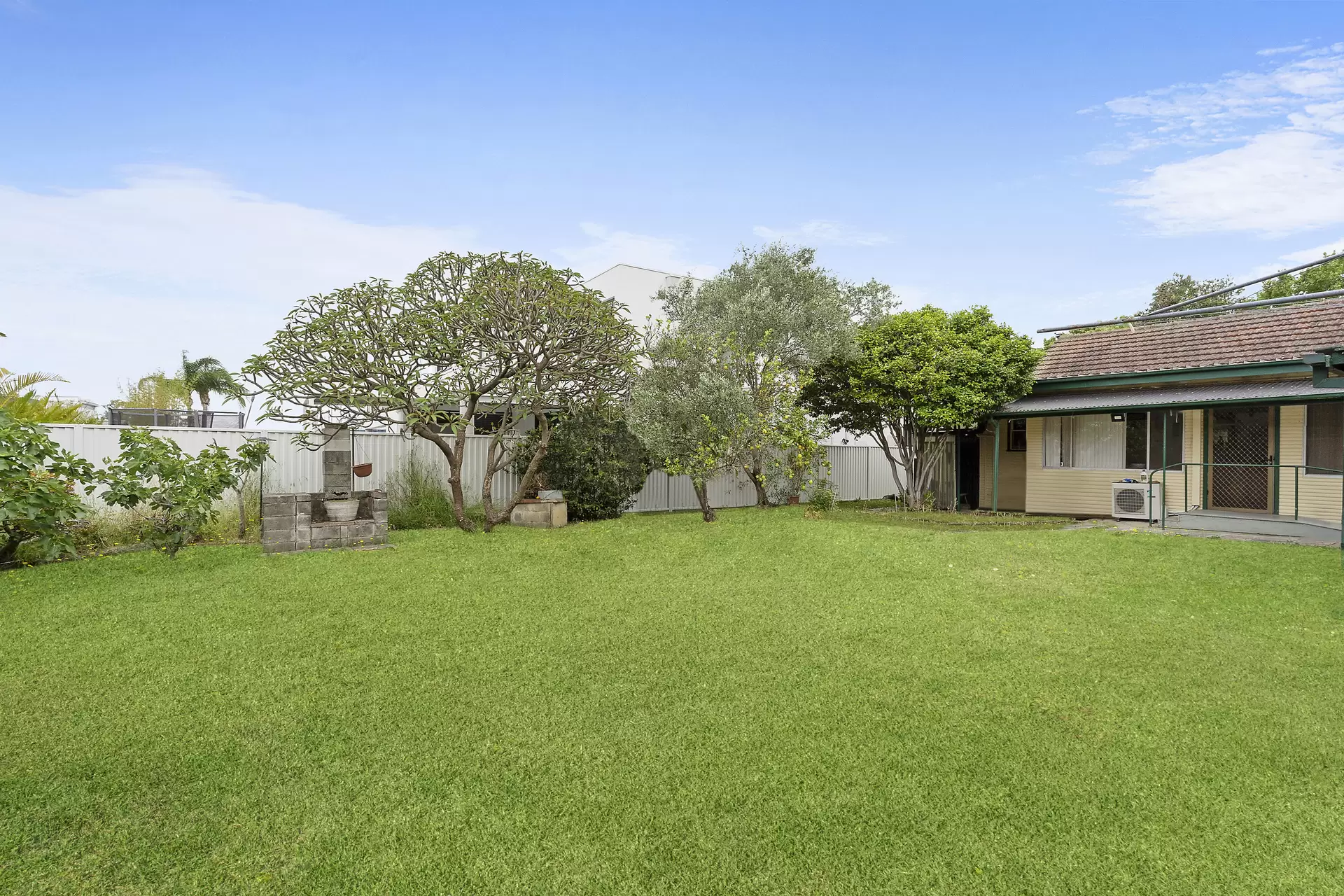 132 Tennyson Road, Tennyson Point Sold by Cassidy Real Estate - image 1