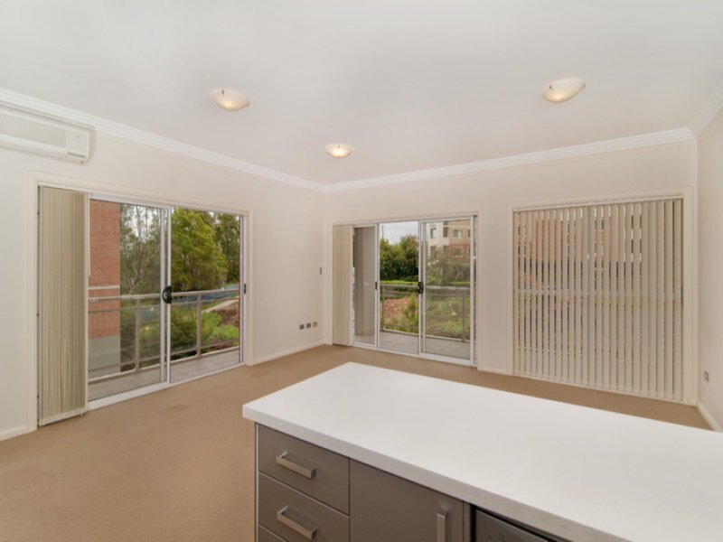 11/14-18 College Street, Hornsby Sold by Cassidy Real Estate - image 1