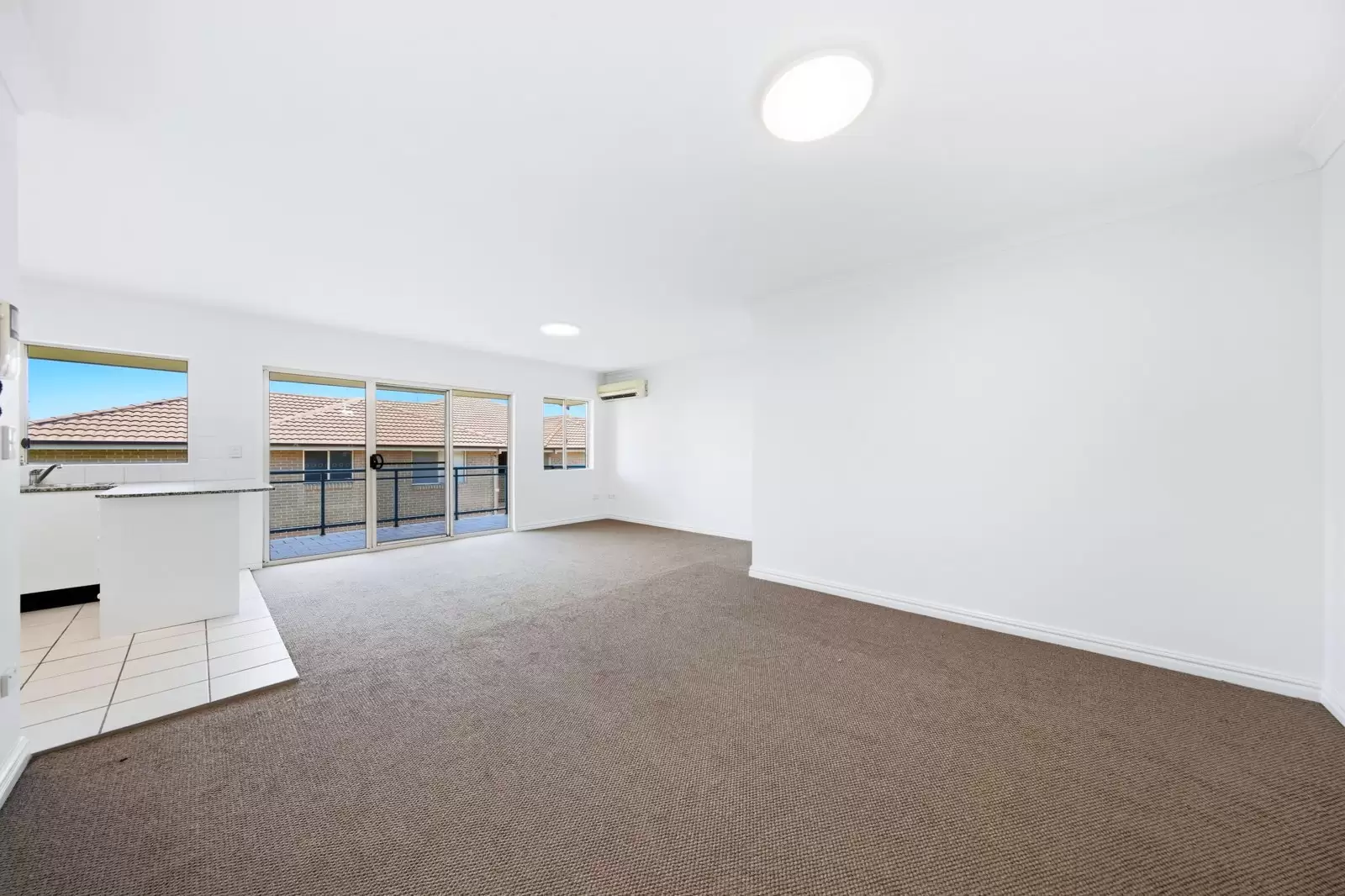 13/4-8 Stansell Street, Gladesville Leased by Cassidy Real Estate - image 1