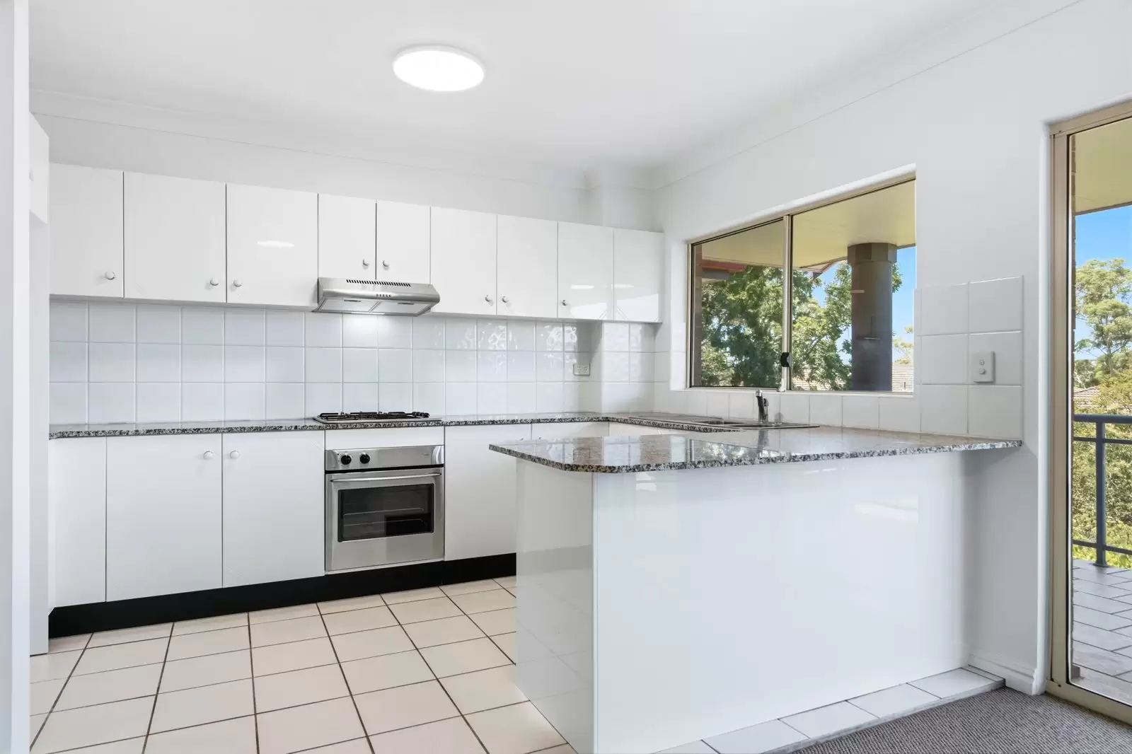 13/4-8 Stansell Street, Gladesville Leased by Cassidy Real Estate - image 1