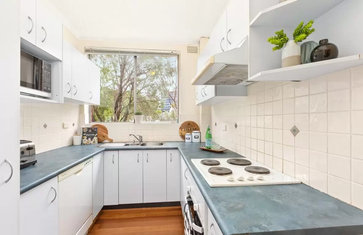 6/19 Meriton Street, Gladesville Leased by Cassidy Real Estate - image 1