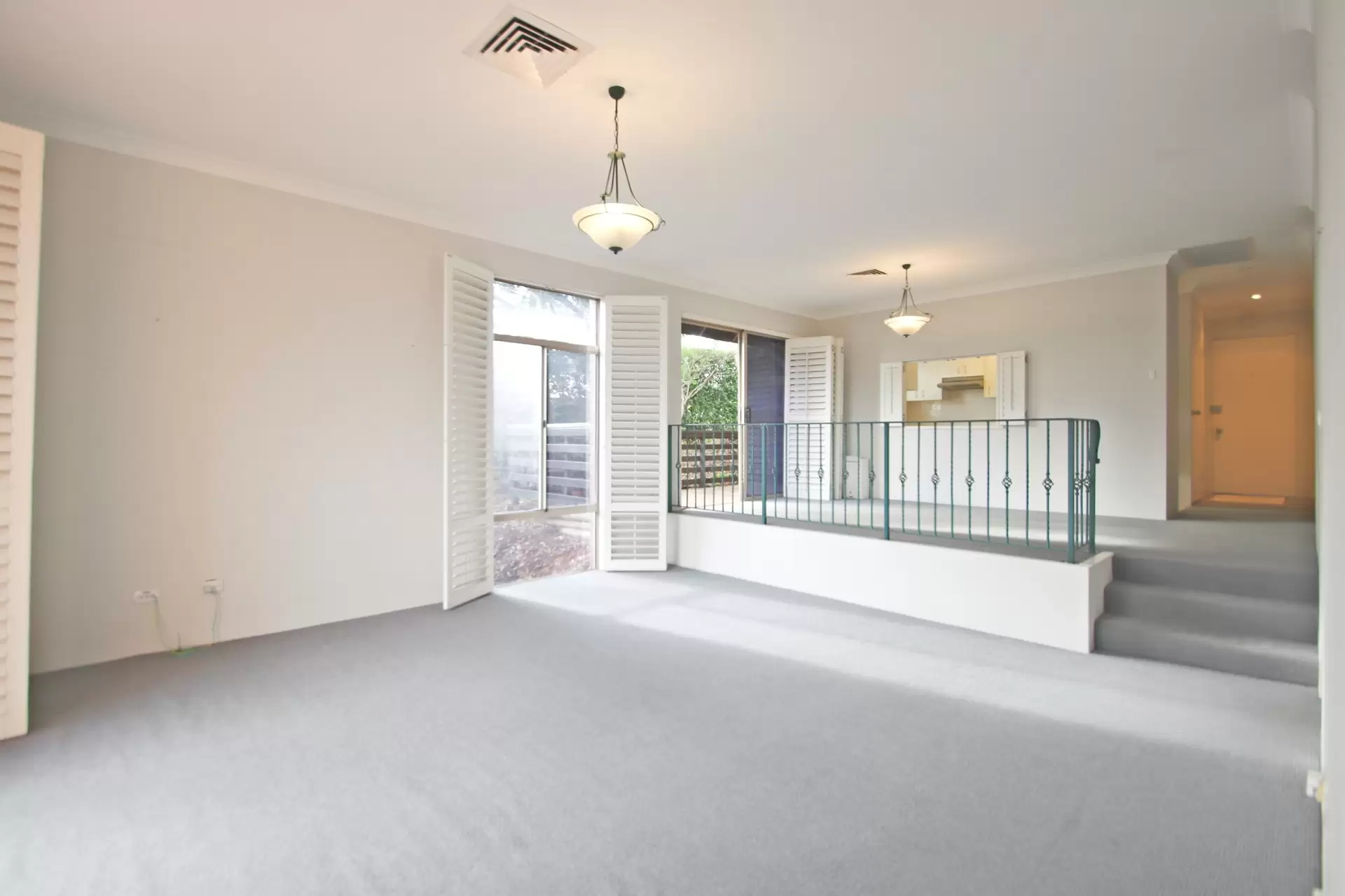 1/3-9a Beach Street, Tennyson Point Leased by Cassidy Real Estate - image 1