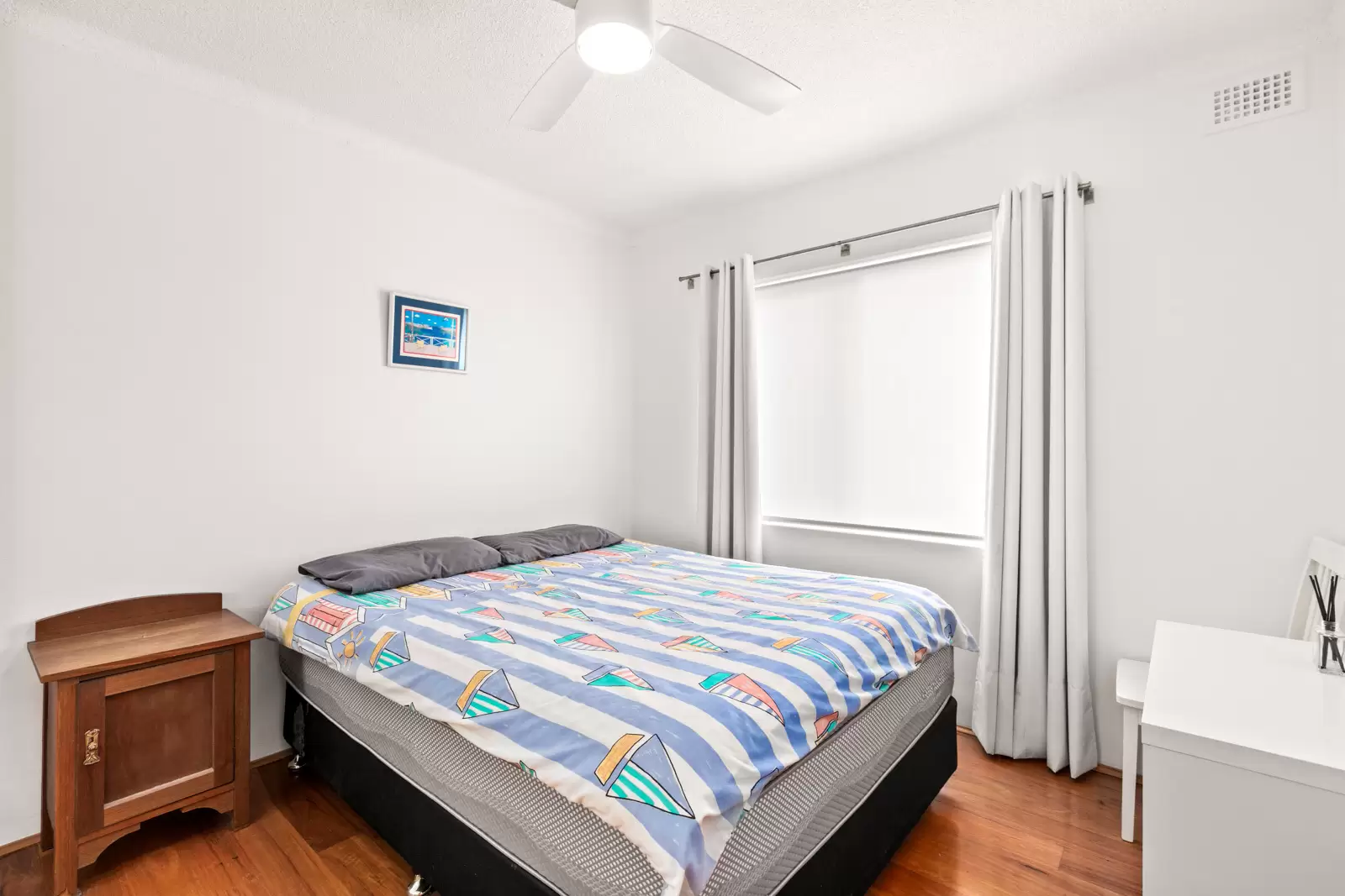 4/9A Cambridge Street, Gladesville Sold by Cassidy Real Estate - image 1