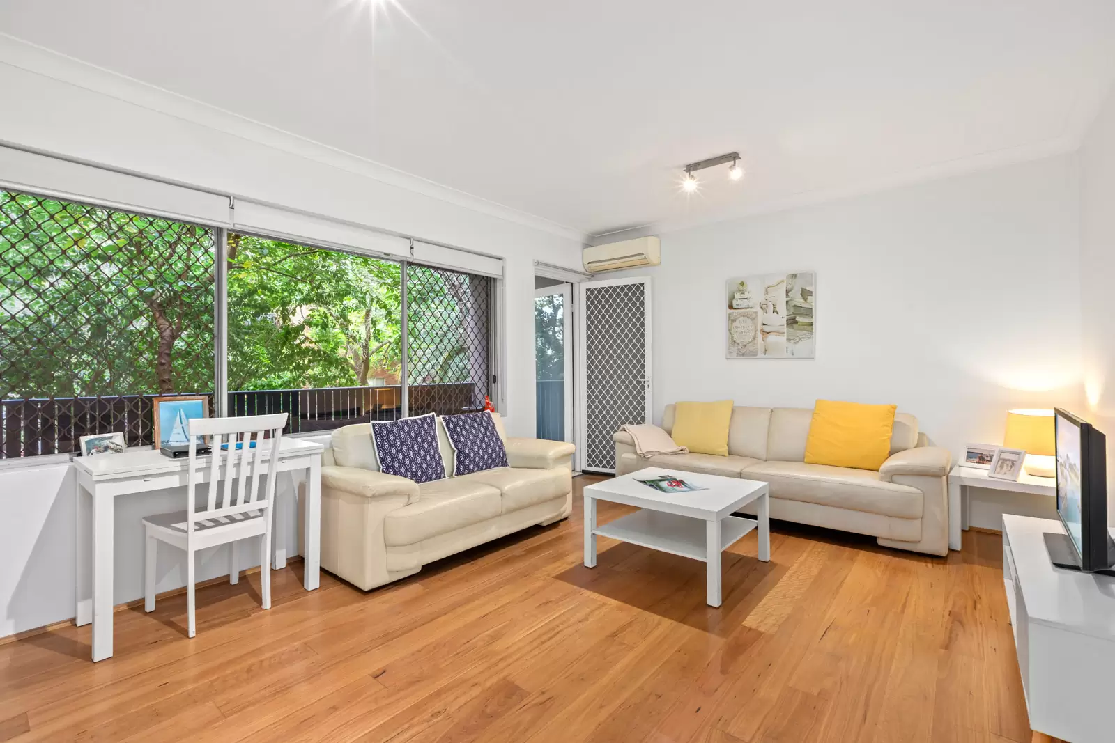 4/9A Cambridge Street, Gladesville Sold by Cassidy Real Estate - image 1