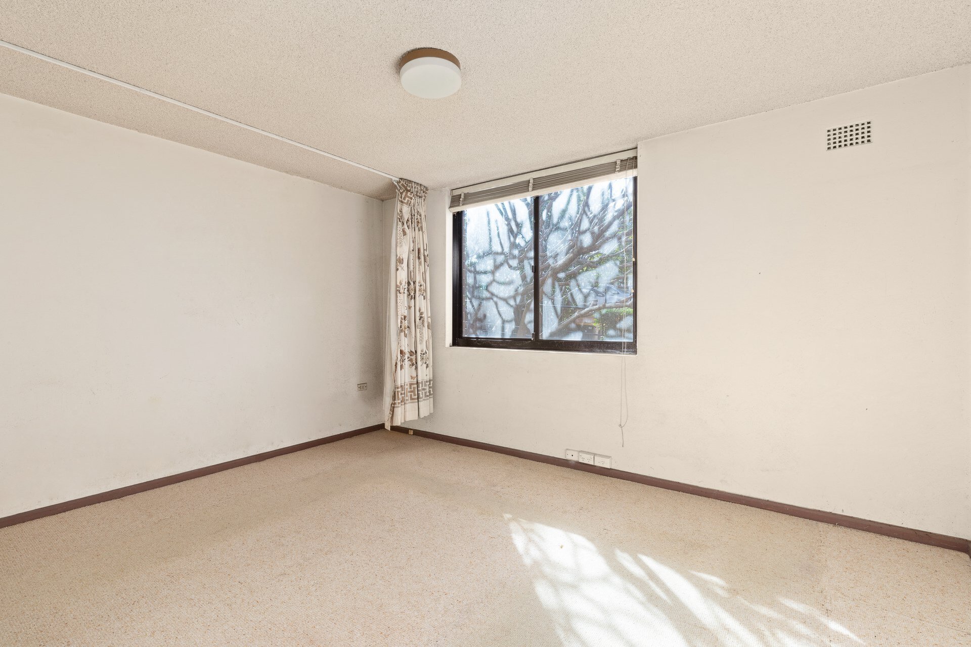 5/700 Victoria Road, Ryde Sold by Cassidy Real Estate - image 1