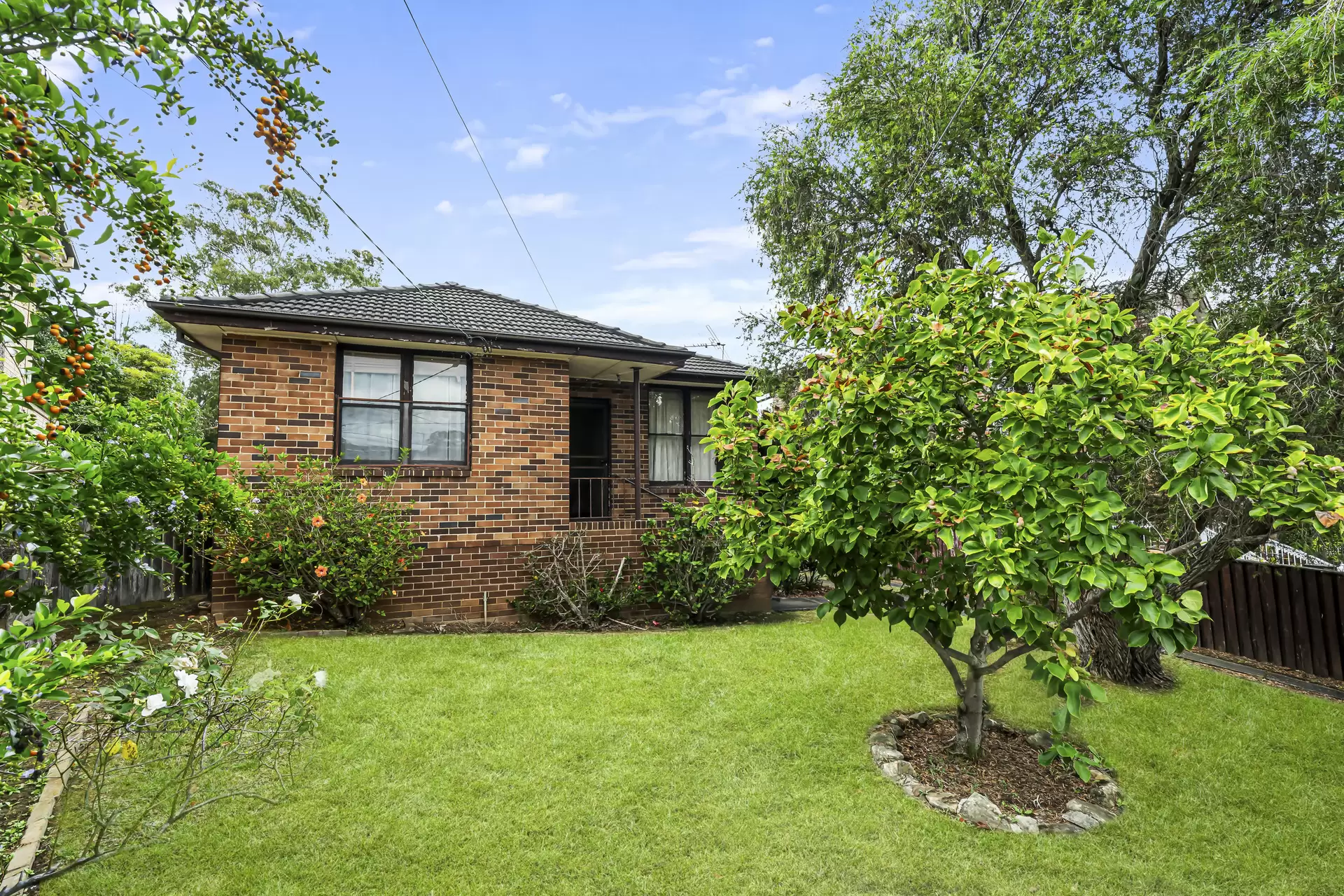 35 Bray Street, Dundas For Sale by Cassidy Real Estate - image 1