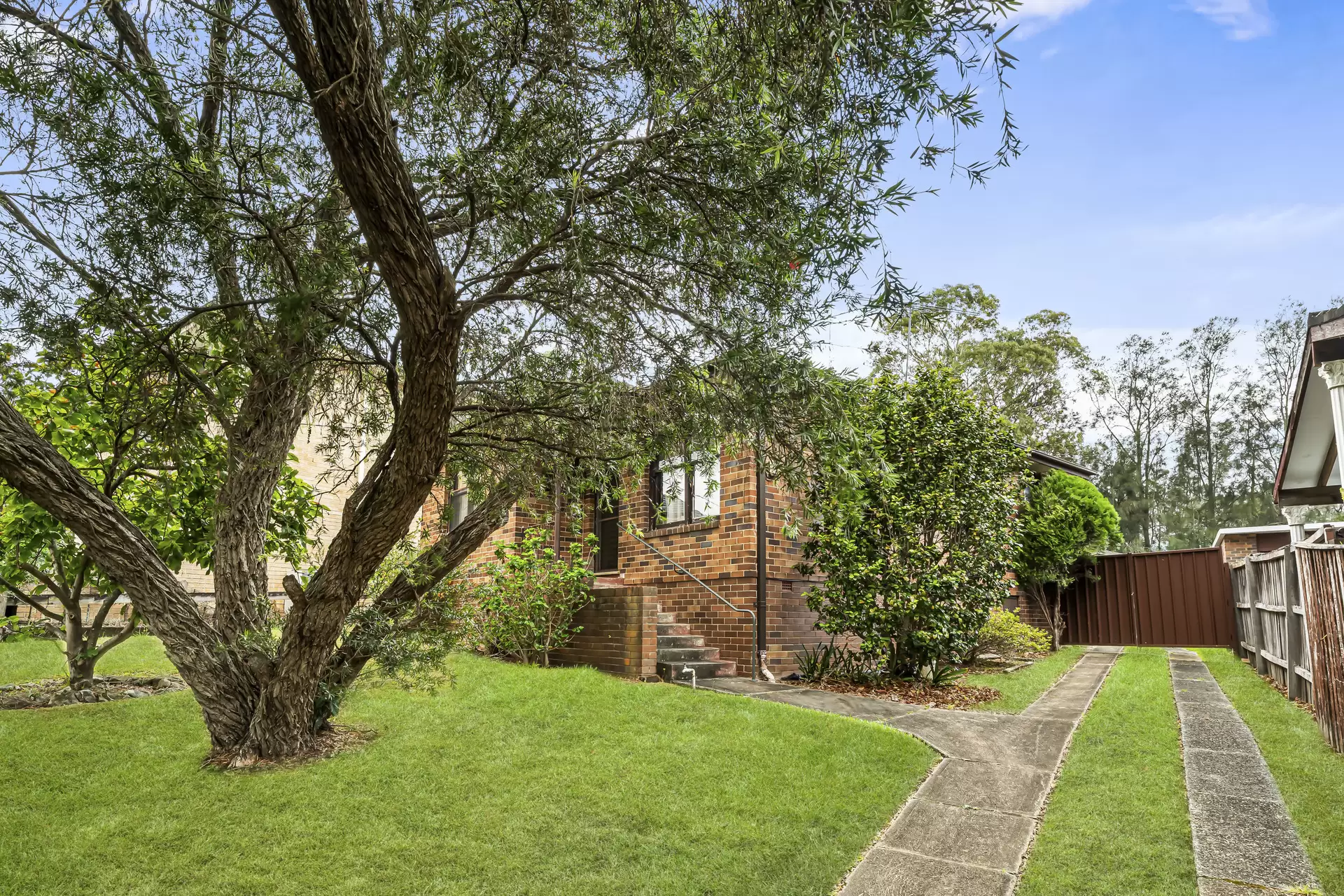 35 Bray Street, Dundas For Sale by Cassidy Real Estate - image 1