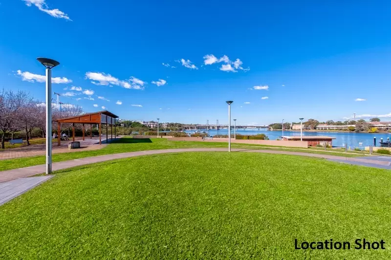 2/4 Bank Street, Meadowbank Leased by Cassidy Real Estate - image 1
