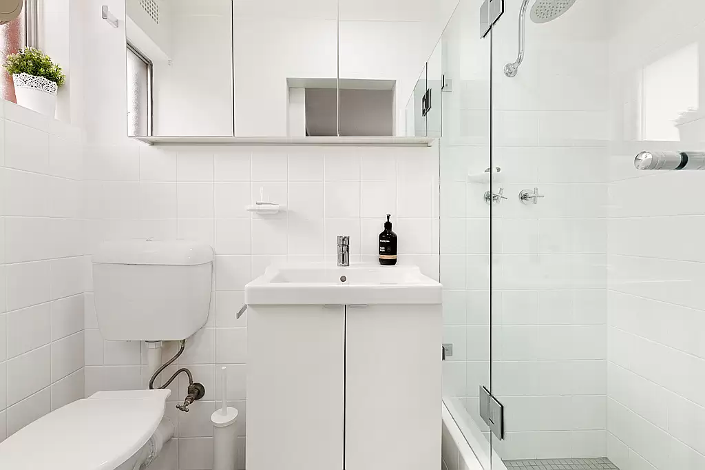 7/15 Riverview Street, West Ryde Leased by Cassidy Real Estate - image 1