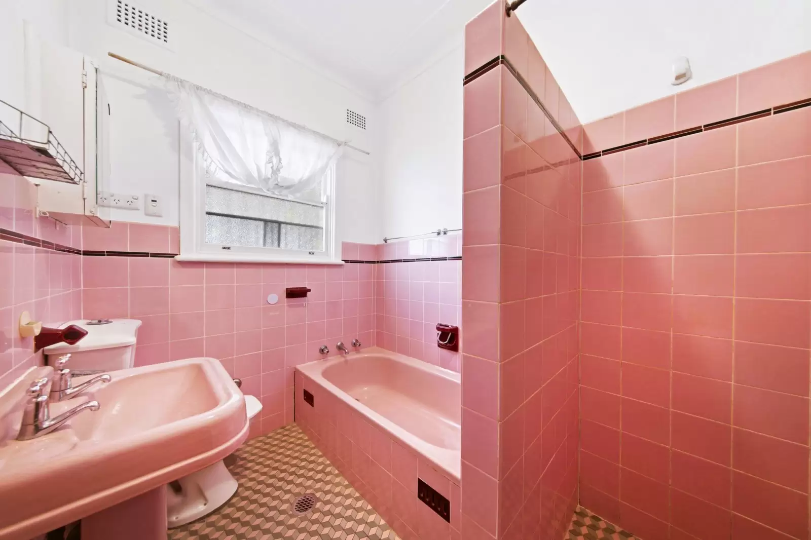 86 Potts Street, Ryde Leased by Cassidy Real Estate - image 1