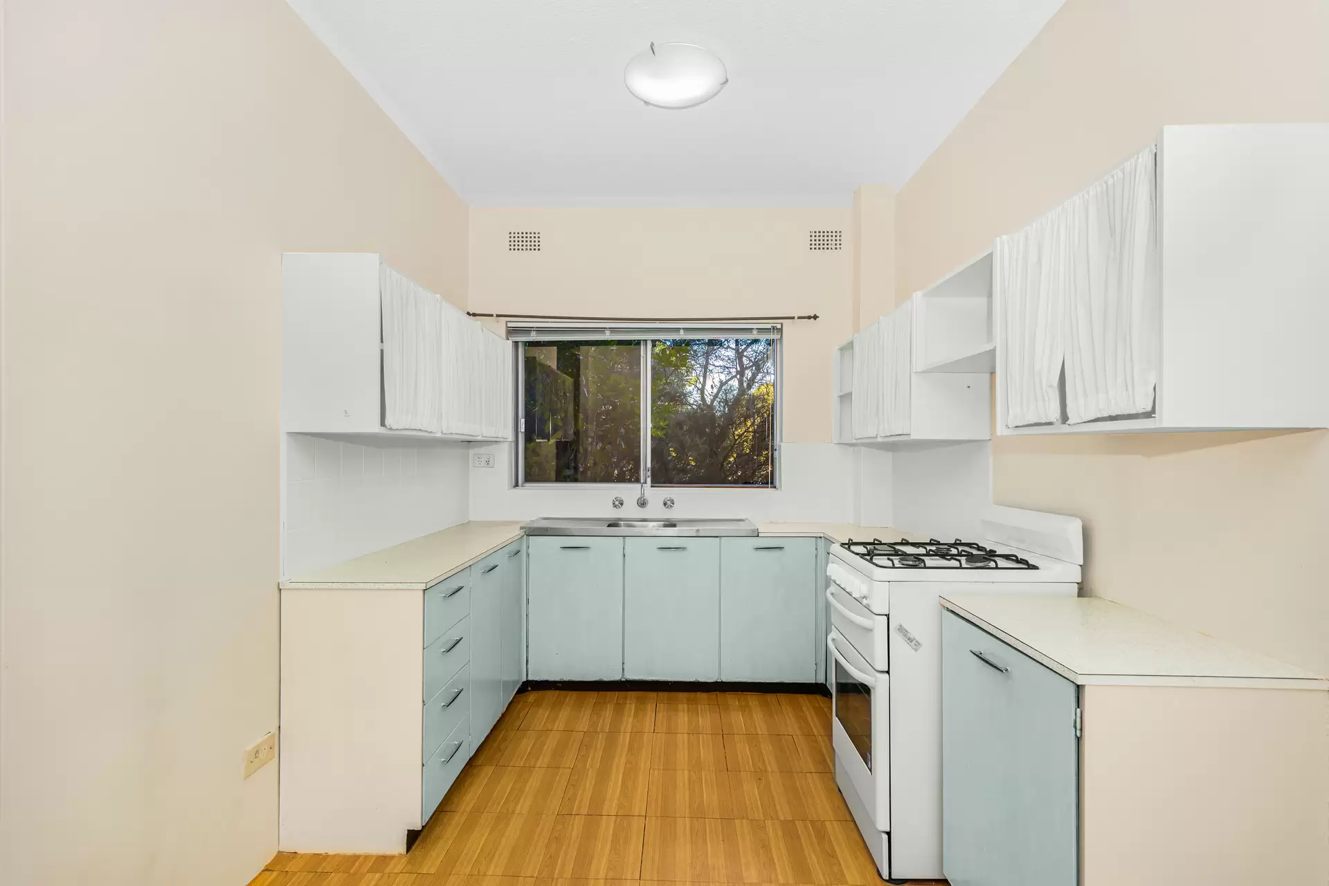 2/44-46 Pittwater Road, Gladesville Leased by Cassidy Real Estate - image 1