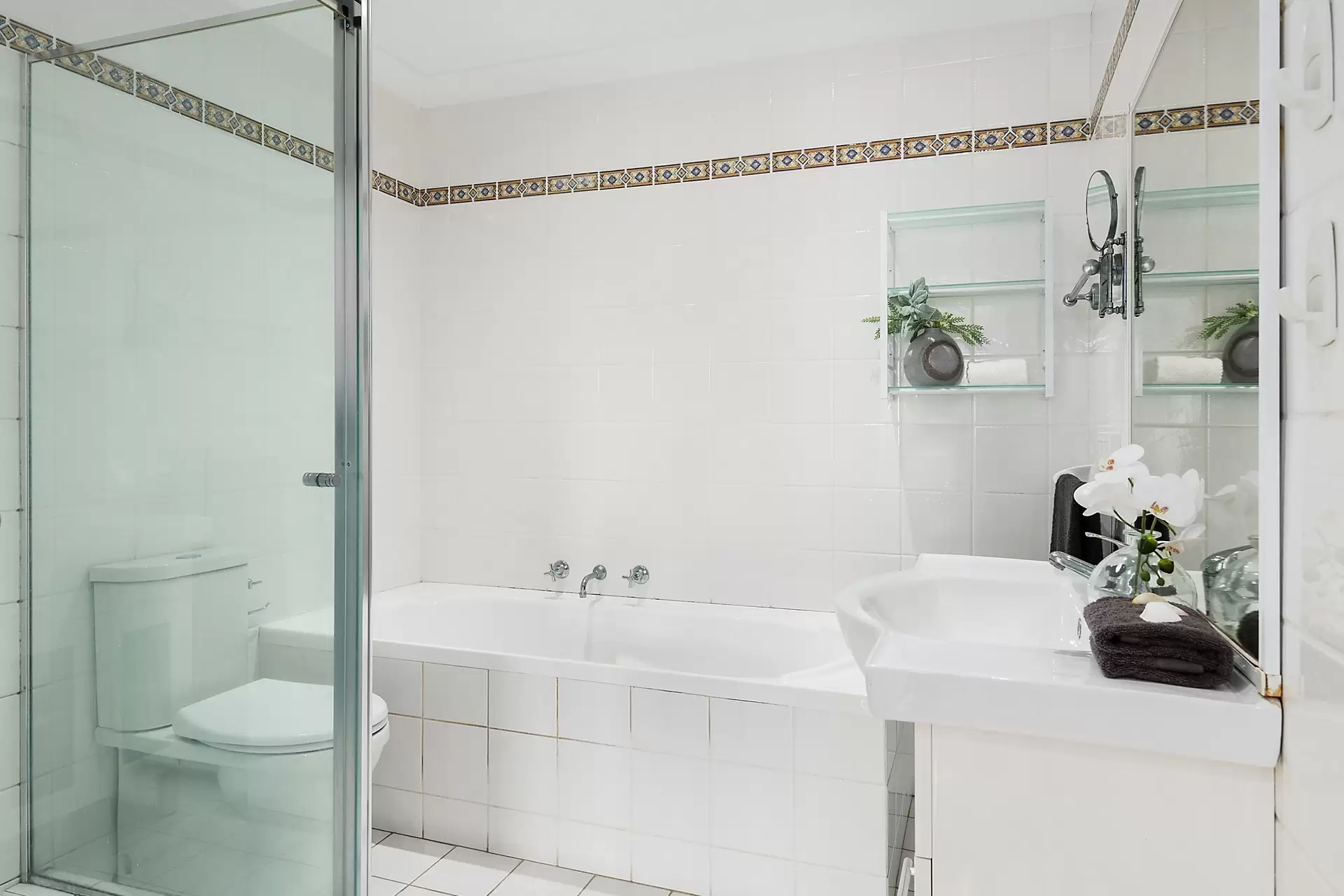 20A Bayview Street, Tennyson Point For Sale by Cassidy Real Estate - image 1