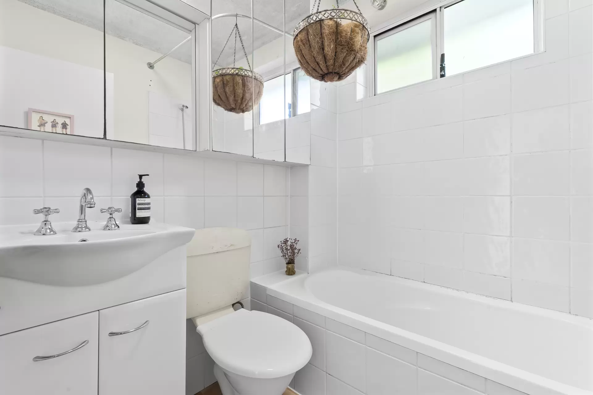 11/555 Victoria Road, Ryde Sold by Cassidy Real Estate - image 1