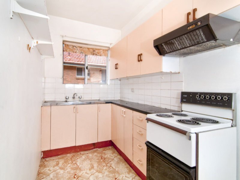 6/41 O\'Connell Street, North Parramatta Sold by Cassidy Real Estate - image 1