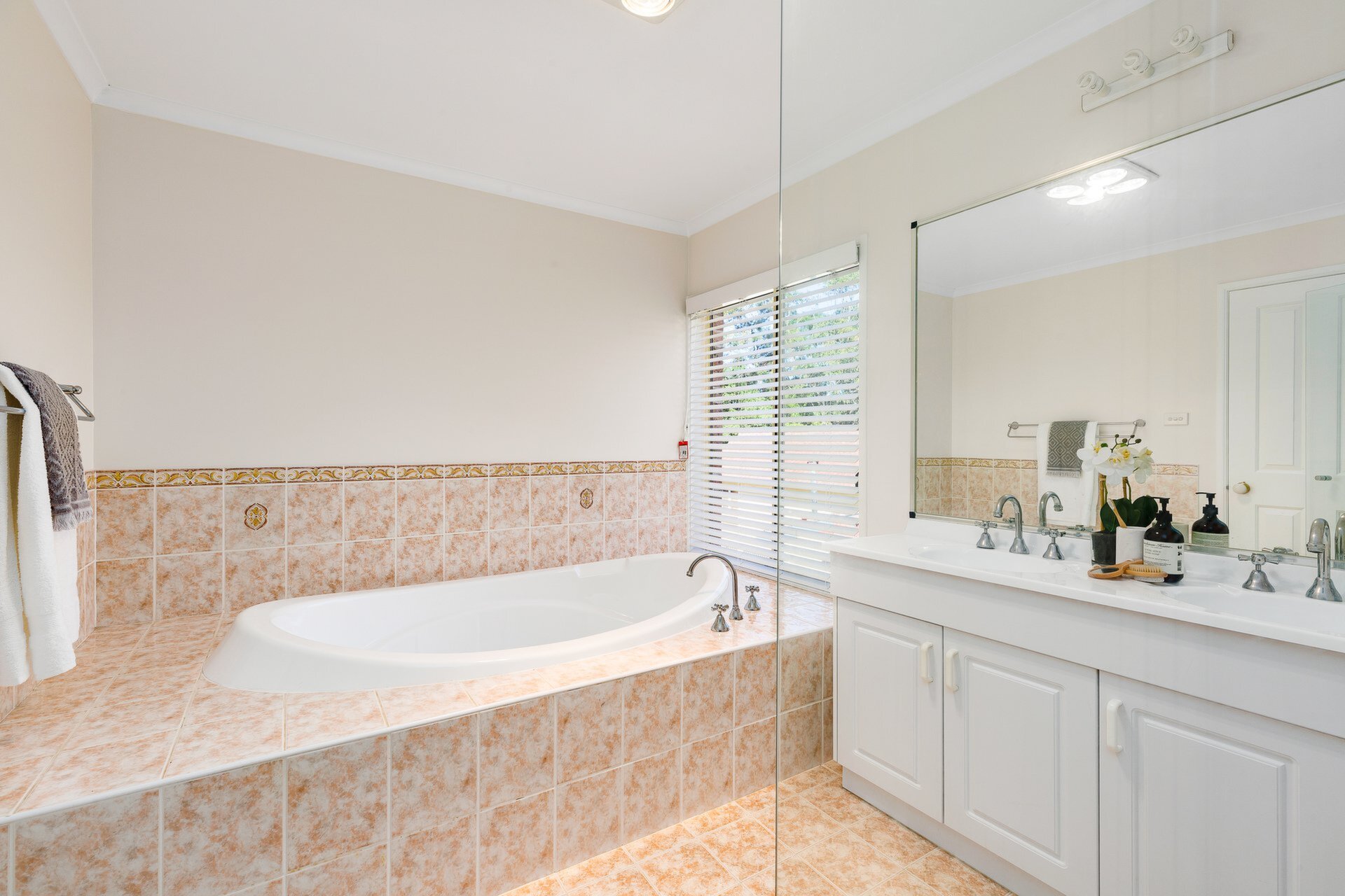 37 Badajoz Road, Ryde Sold by Cassidy Real Estate - image 1