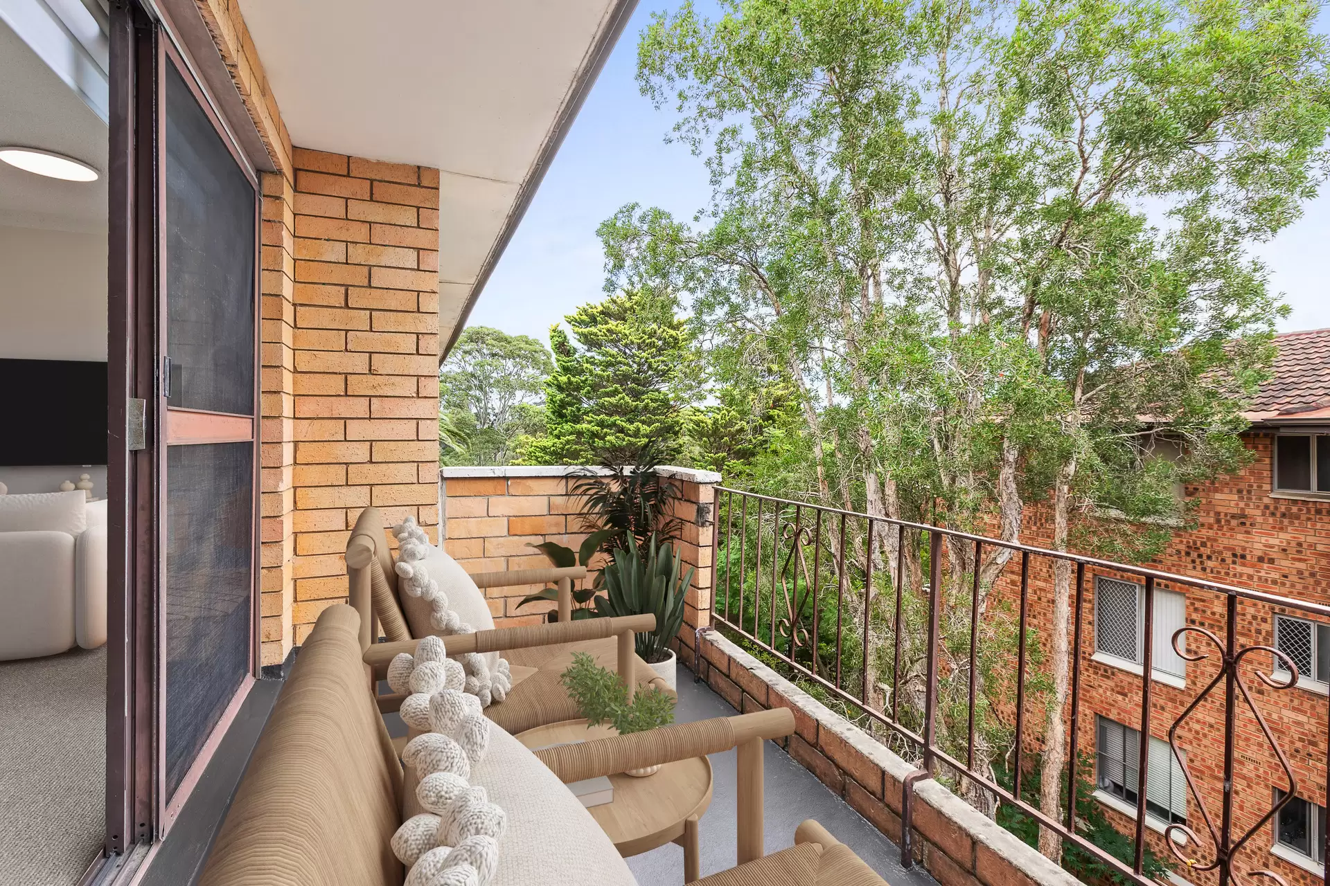 6/31  Meadow Crescent, Meadowbank Sold by Cassidy Real Estate - image 1