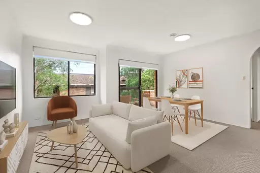 6/31  Meadow Crescent, Meadowbank Sold by Cassidy Real Estate