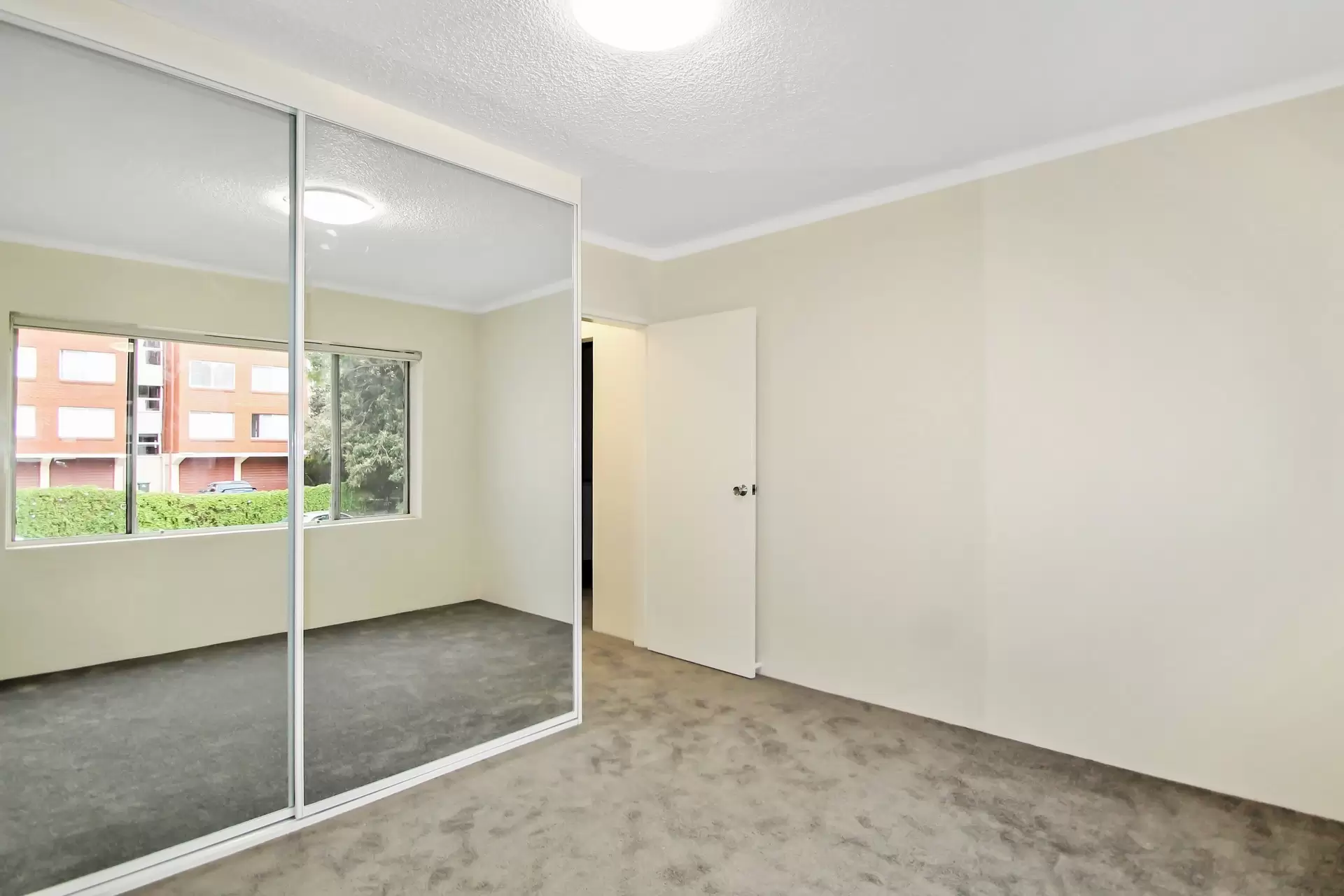 13/29 Meadow Crescent, Meadowbank Leased by Cassidy Real Estate - image 1